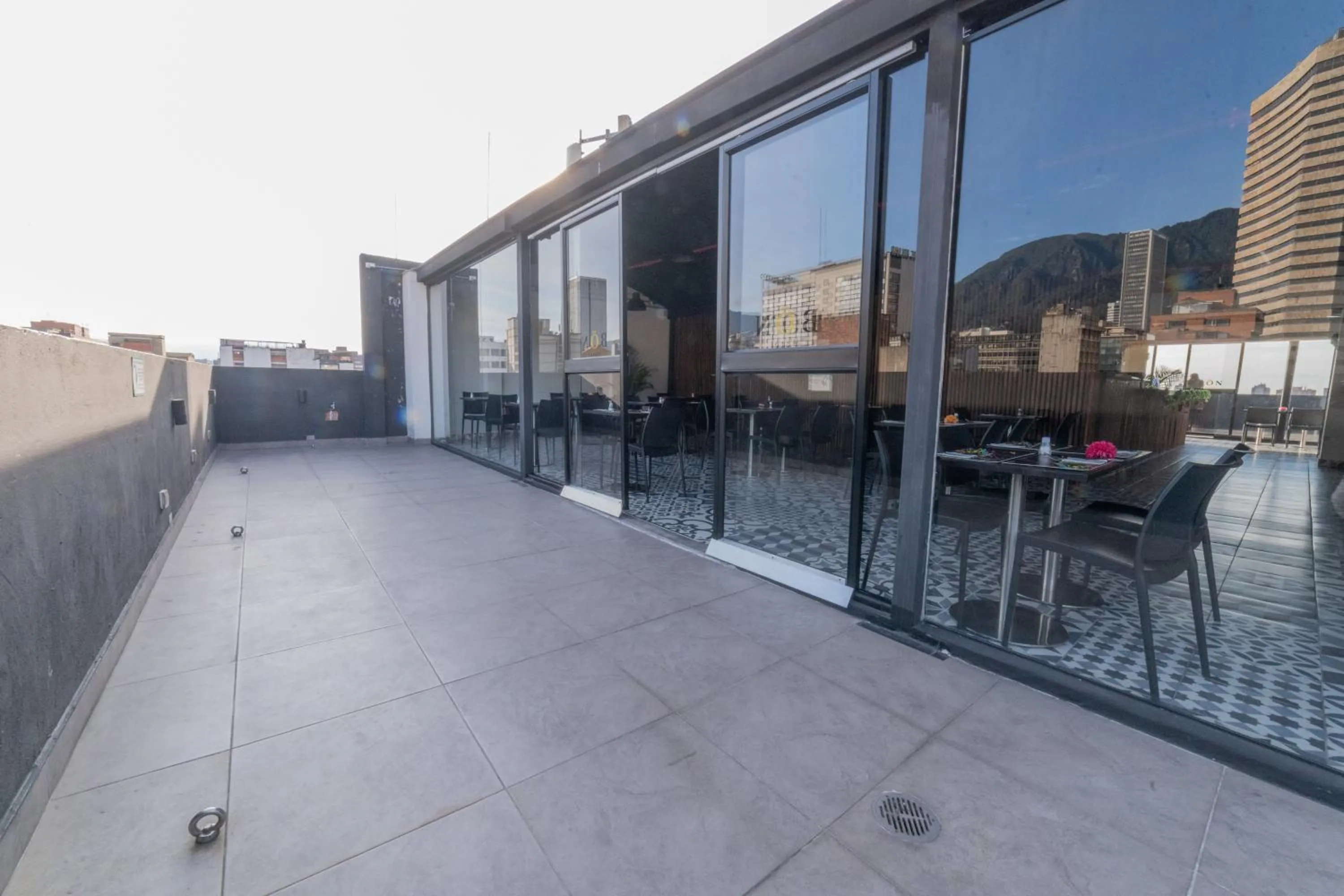 Day in Bon 17 Hotel By SHG