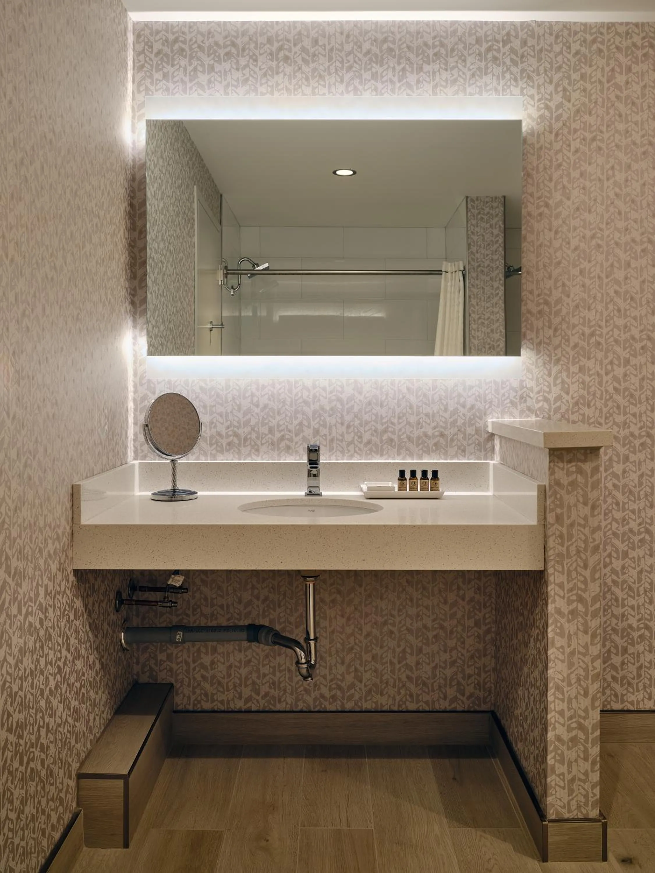 Bathroom in Great Blue Heron Hotel