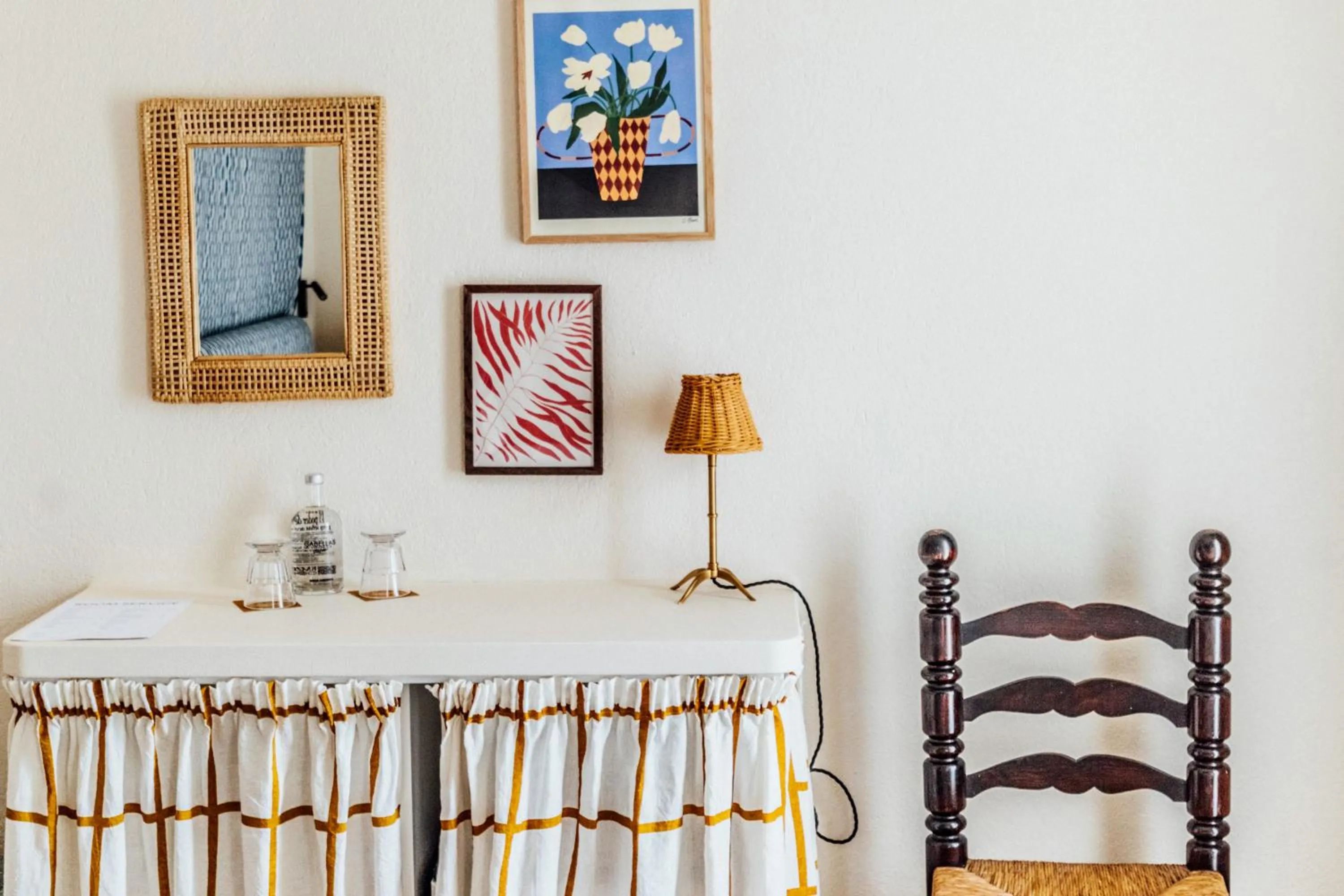 Decorative detail, Bed in Hotel Isabella's Llafranc