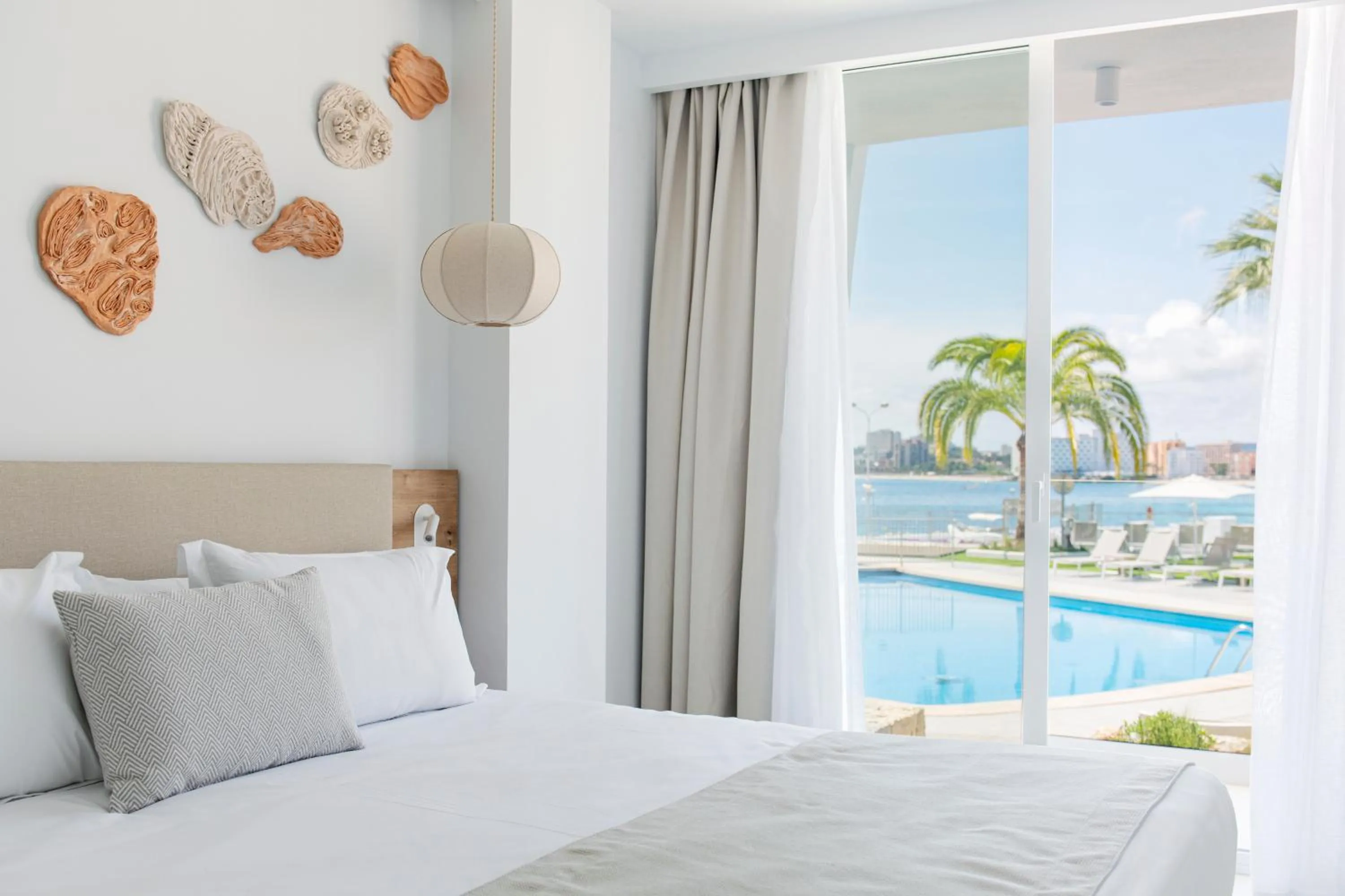 Bed in Roc Portonova Apartaments