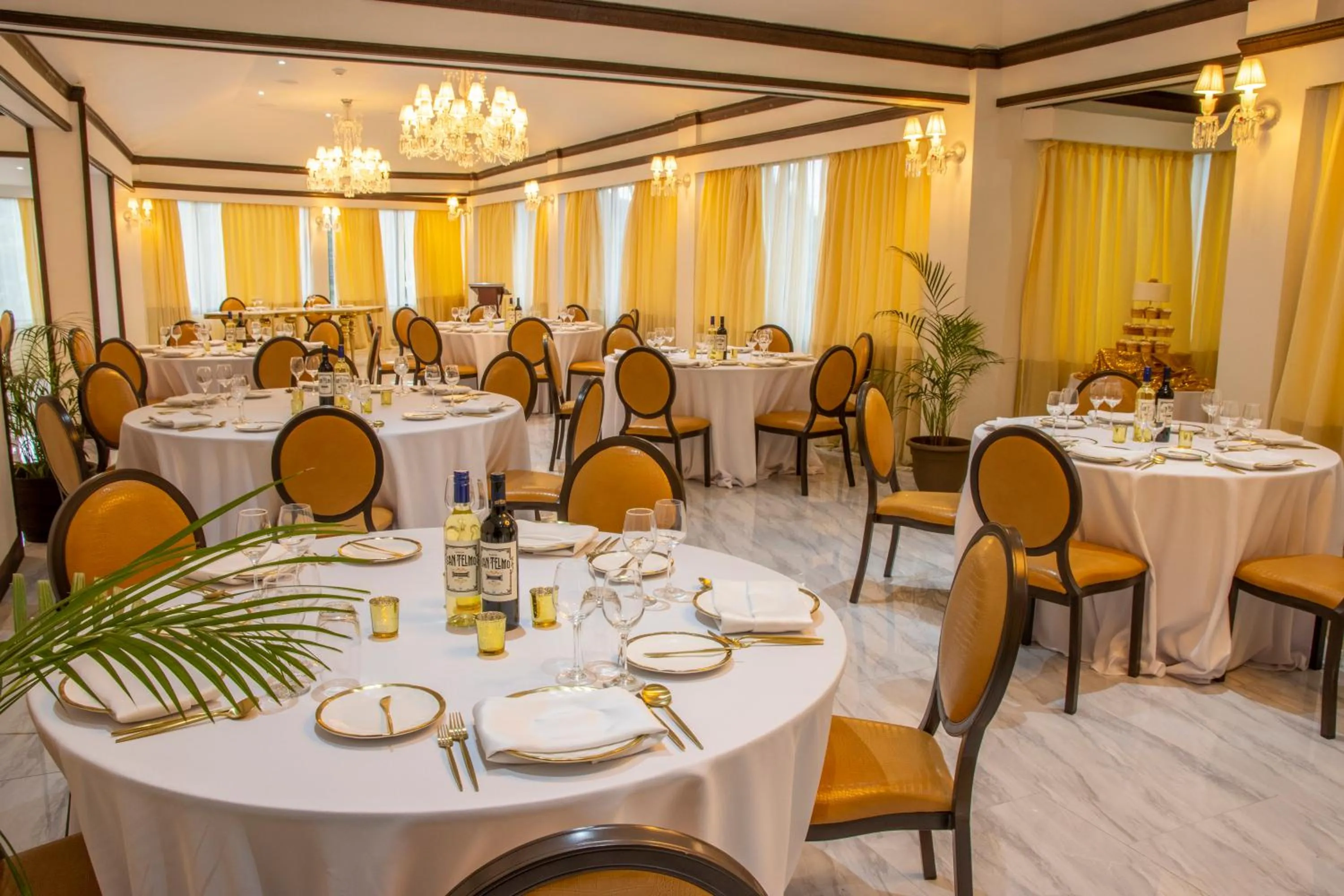 Banquet/Function facilities in Sago Palm Hotel