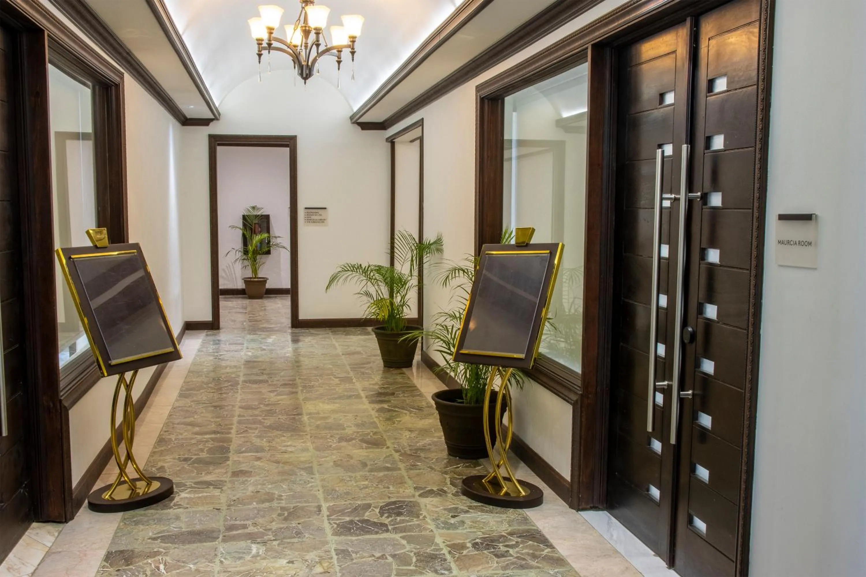 Decorative detail in Sago Palm Hotel