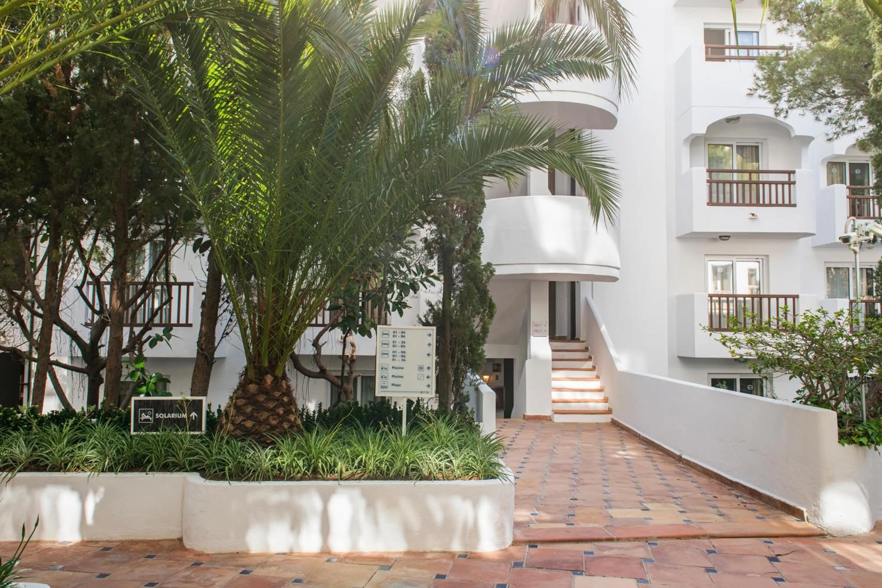 Property building in Hotel ROC Illetas & SPA