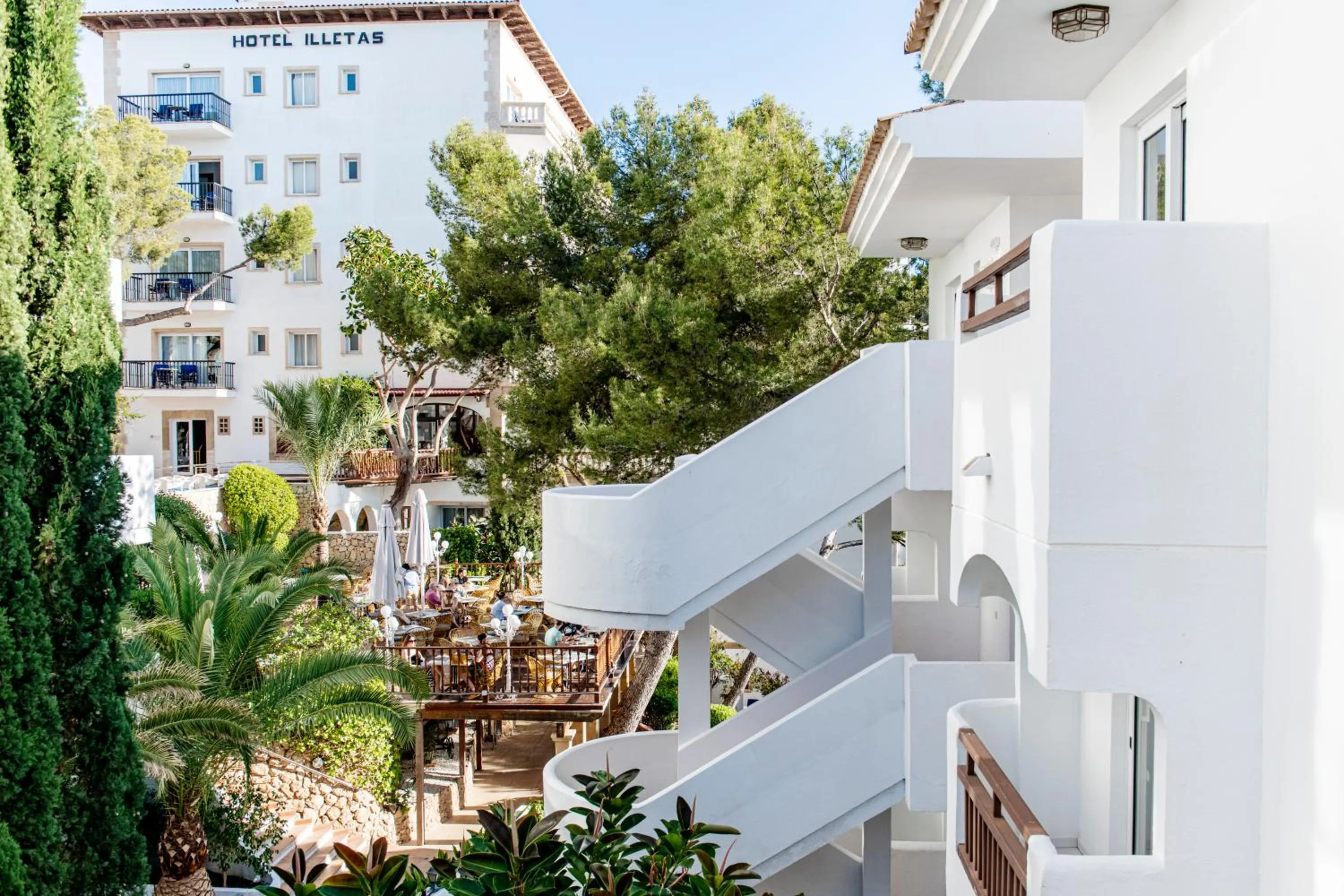 Property building in Hotel ROC Illetas & SPA