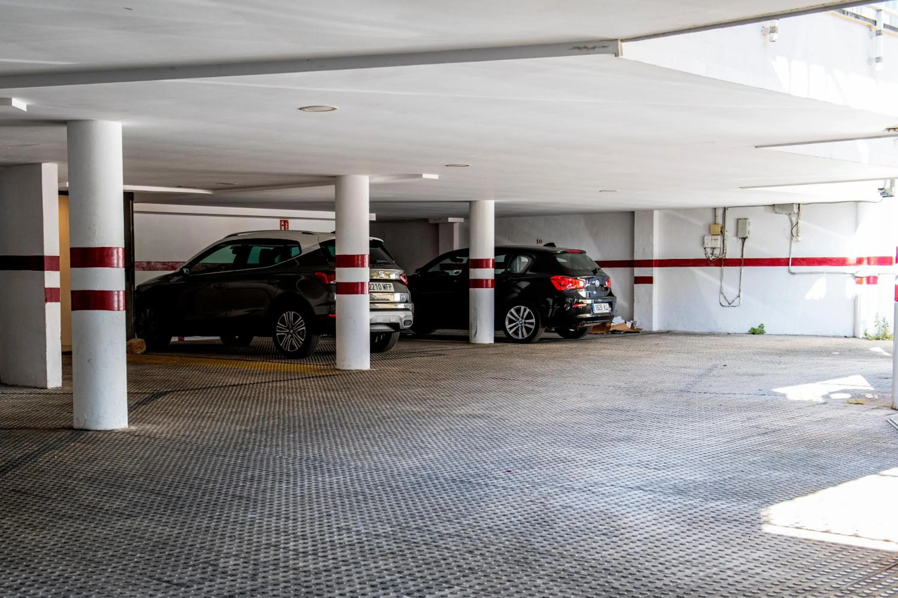 Parking in Hotel ROC Illetas & SPA
