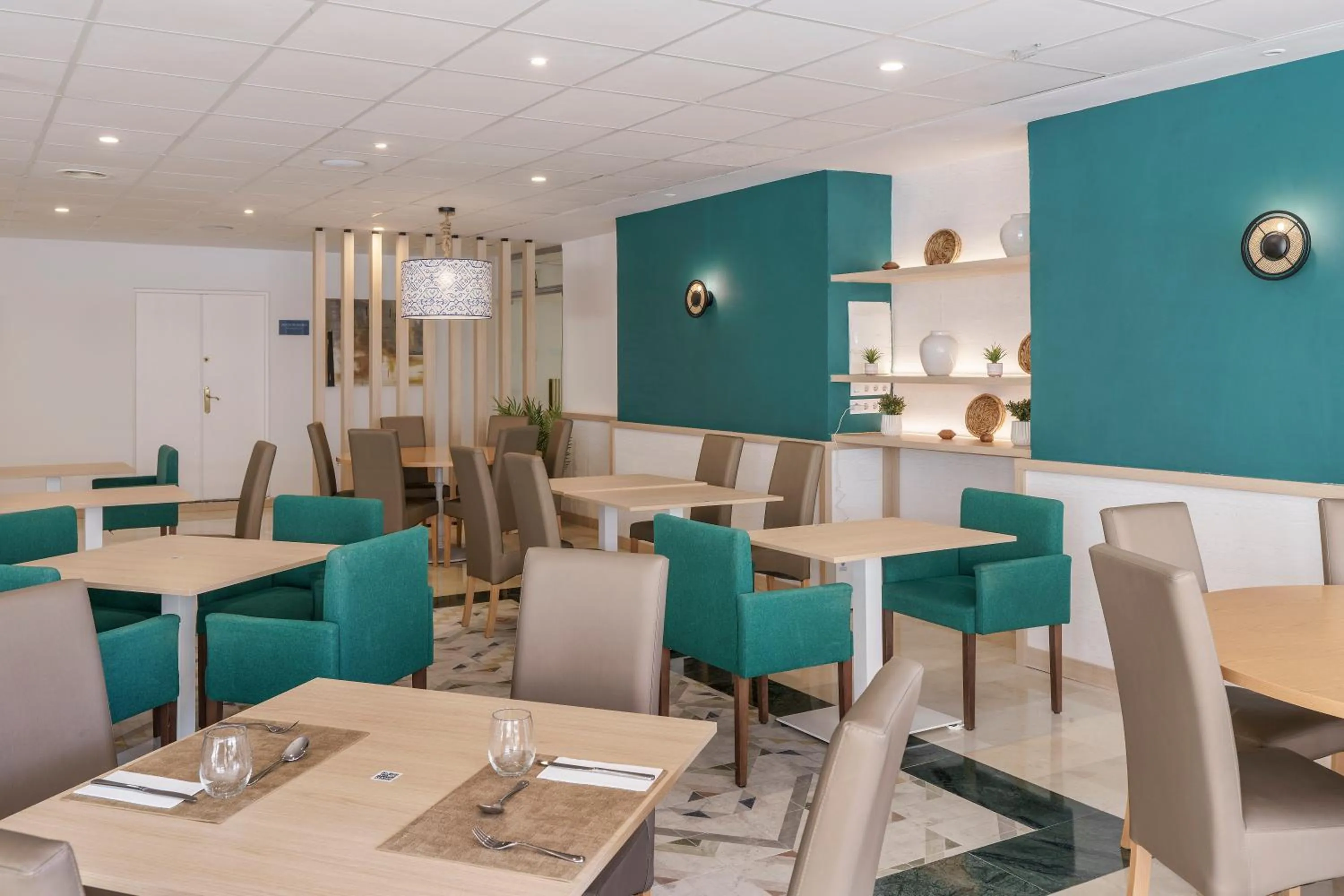 Restaurant/places to eat in Hotel Costa Málaga - Adults Recommended - by Pierre & Vacances