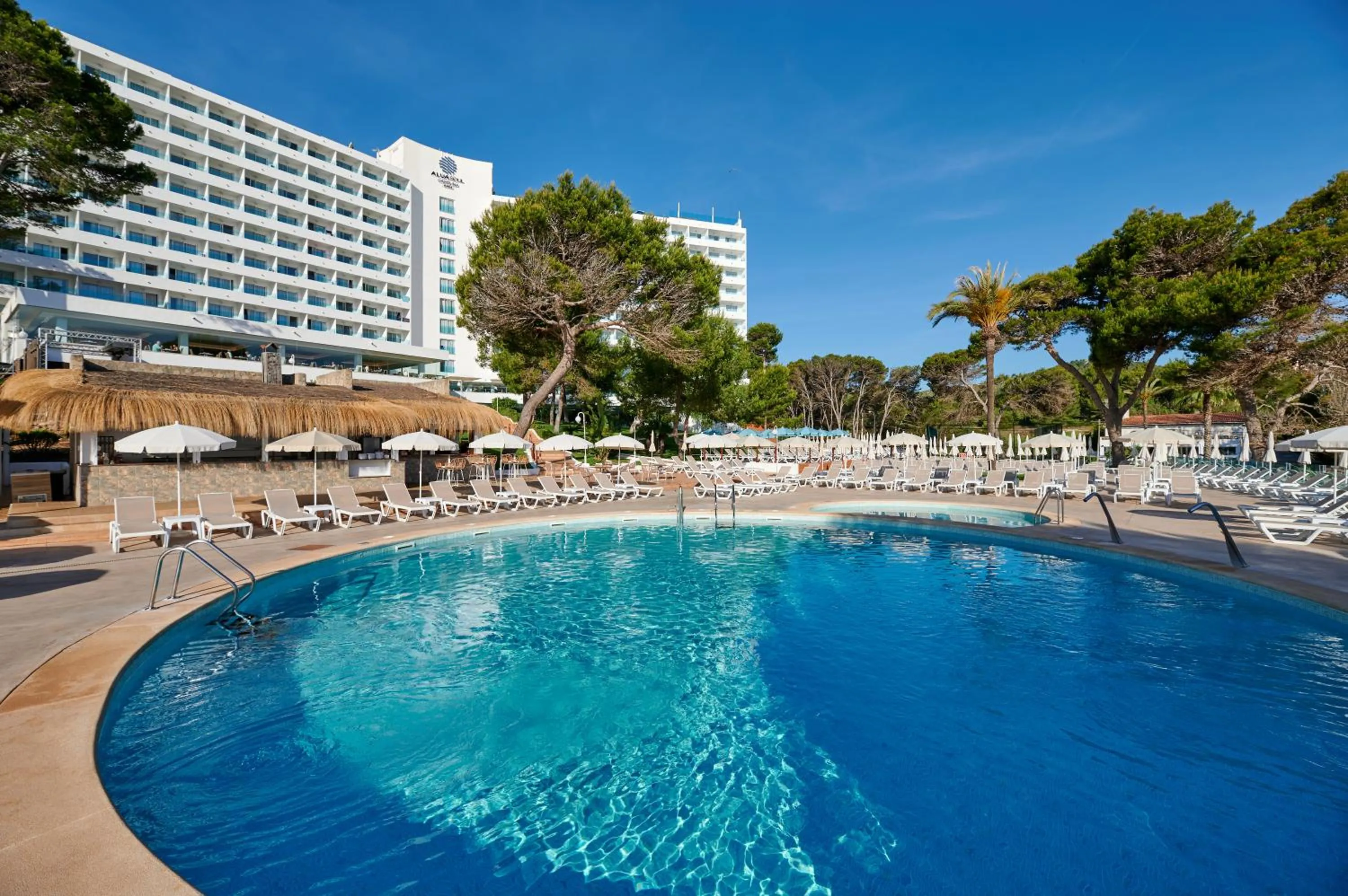 Property building in AluaSoul Carolina - Adults Only