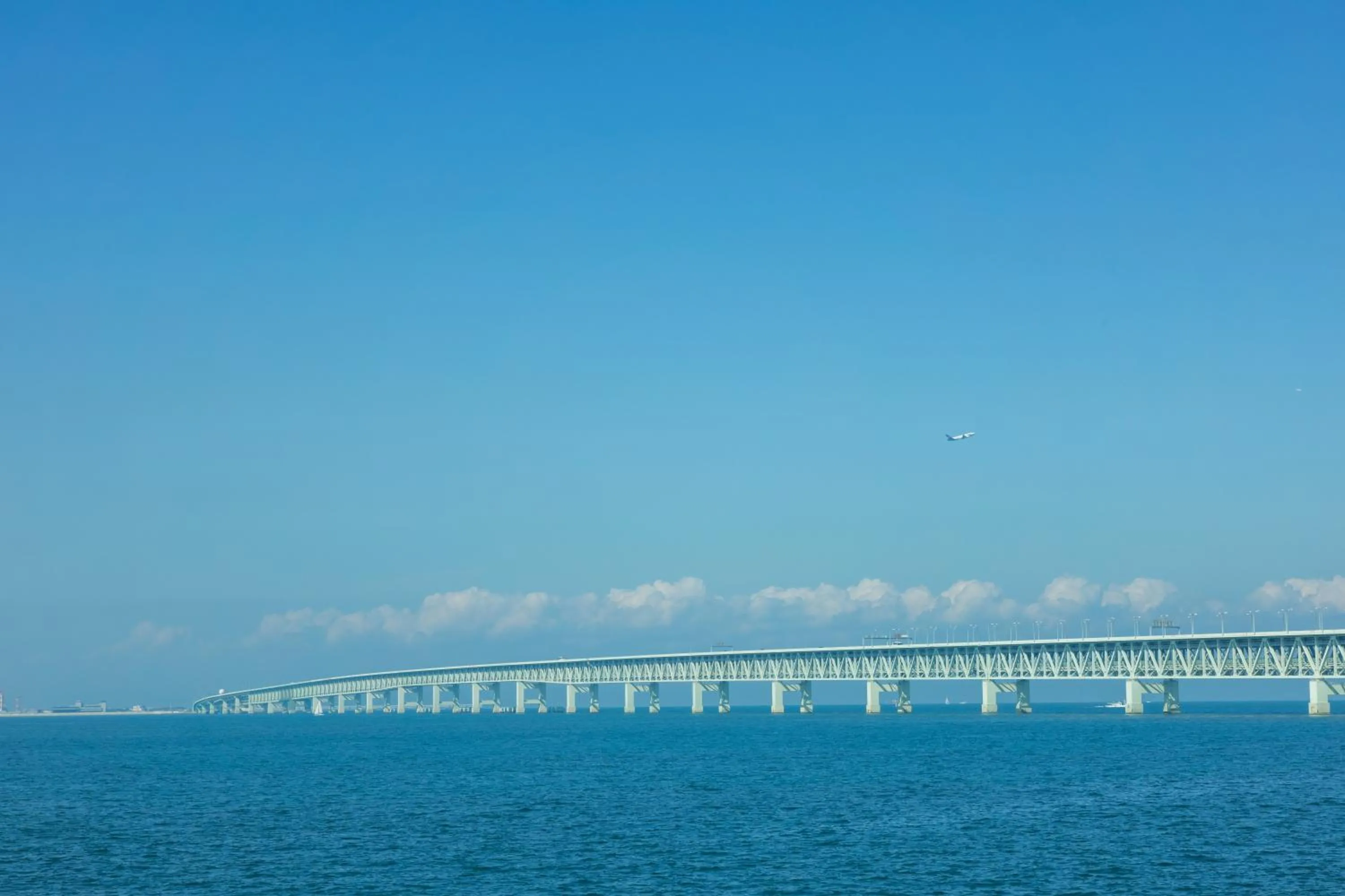Day in OMO Kansai Airport by Hoshino Resorts