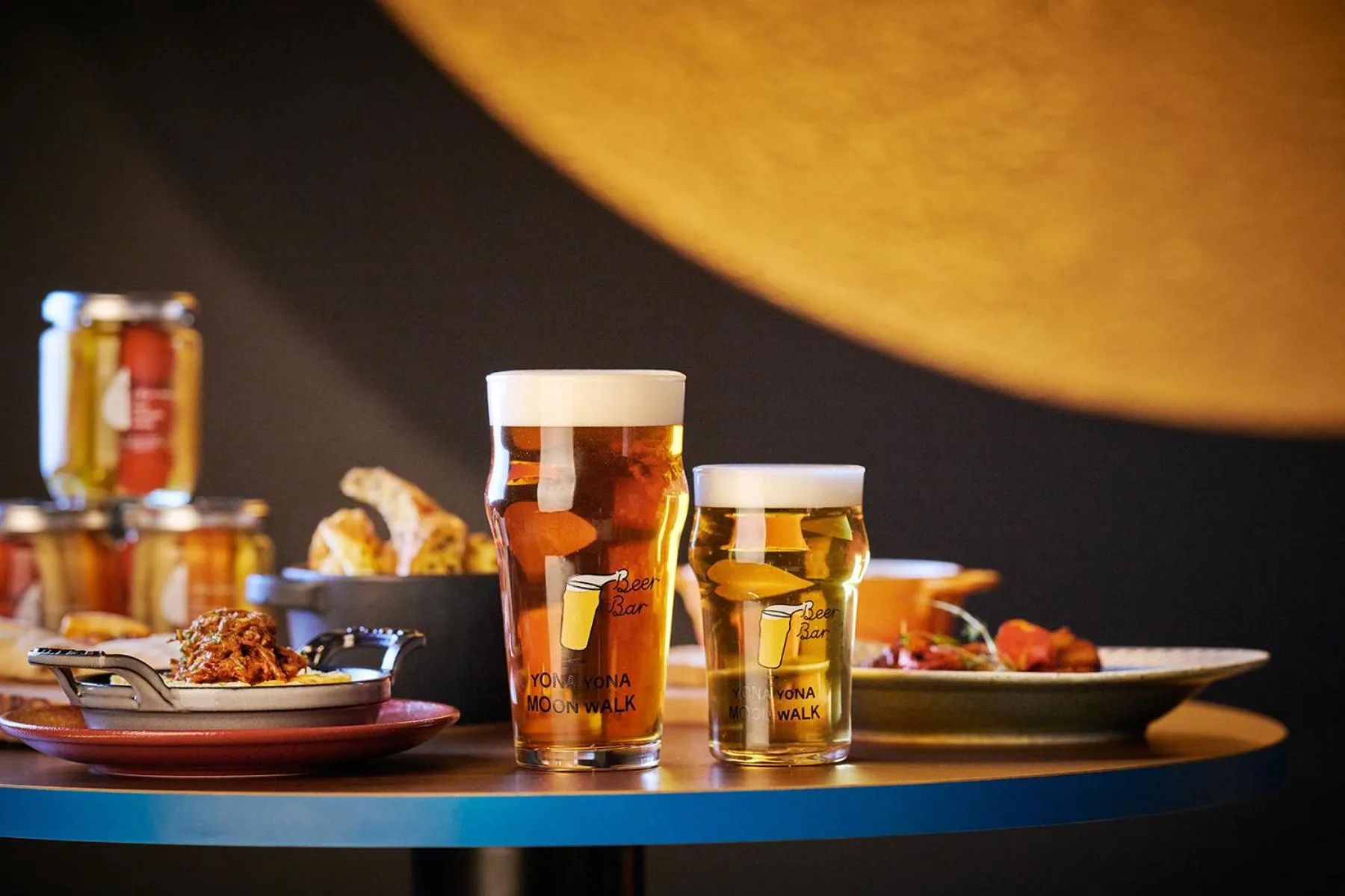 Lounge or bar in OMO Kansai Airport by Hoshino Resorts