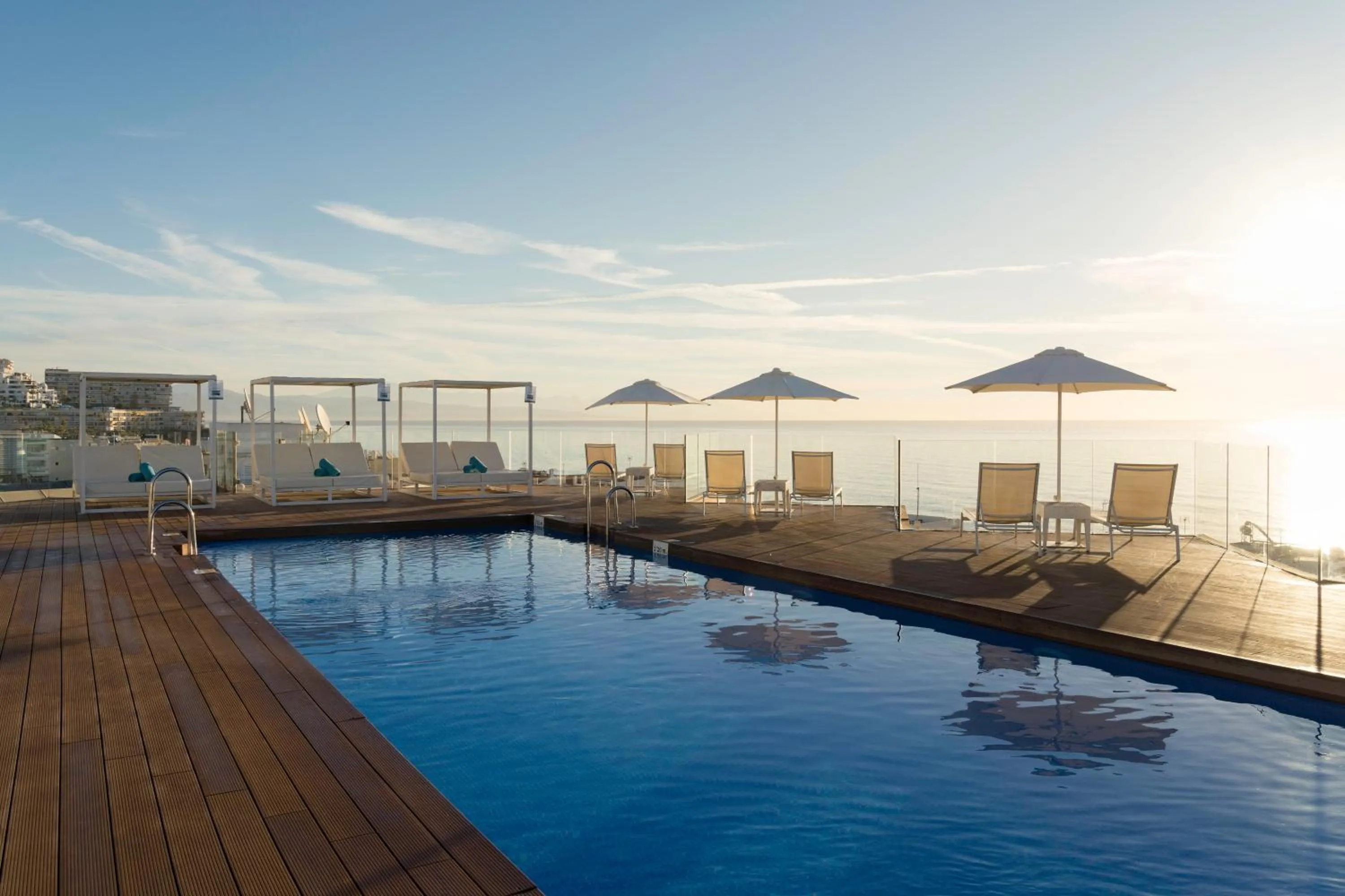 Swimming pool in Aluasun Lago Rojo - Adults recommended