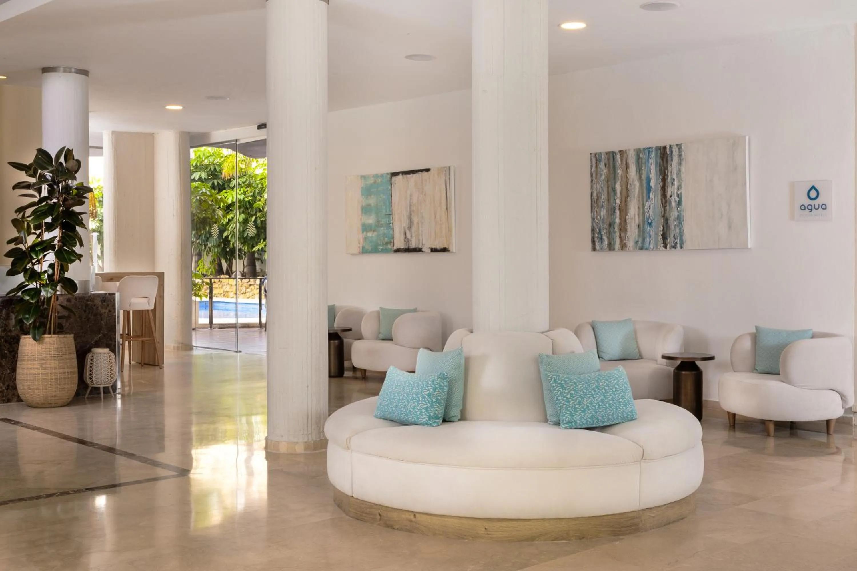 Seating area in Aluasun Lago Rojo - Adults recommended