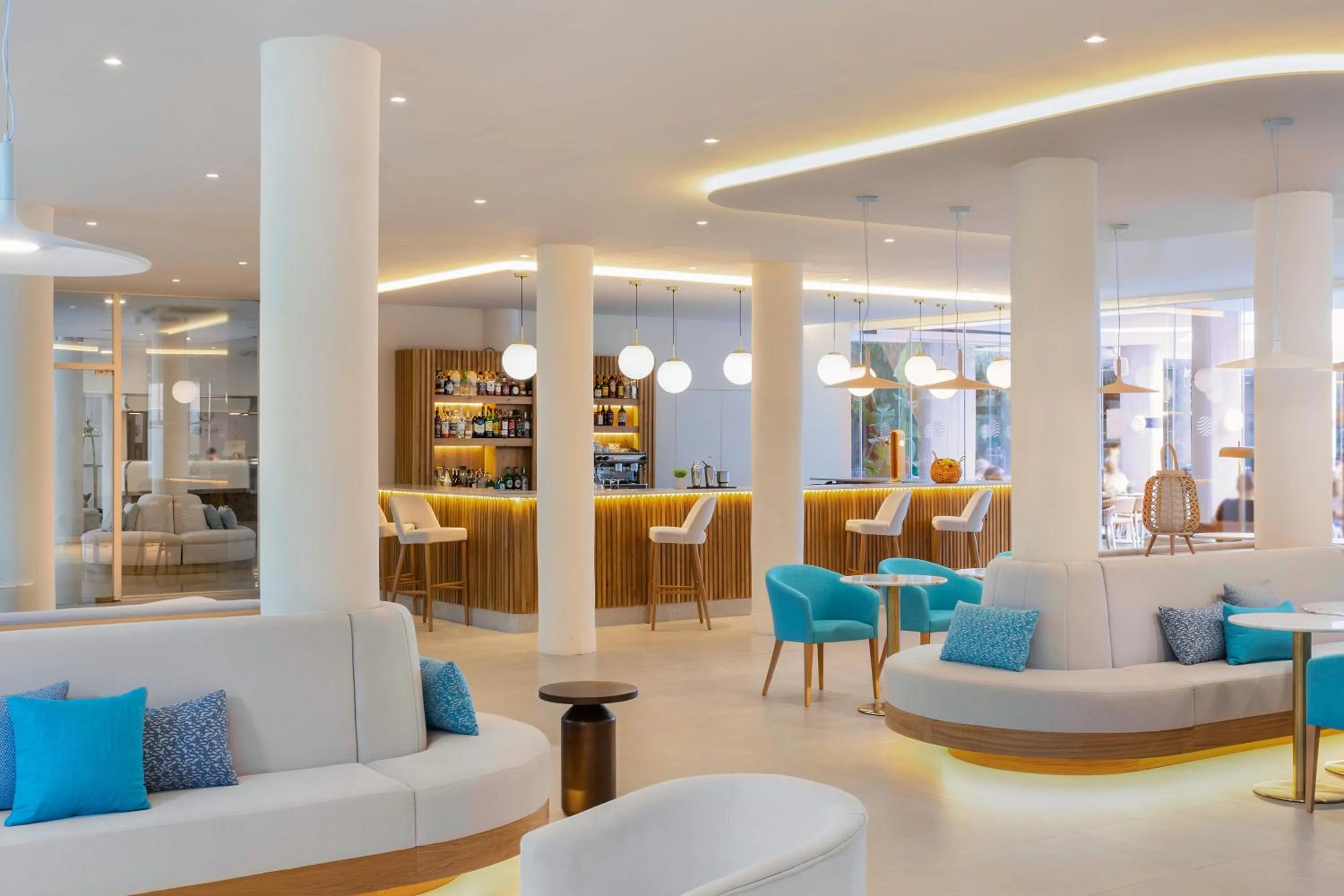 Lounge or bar in Aluasun Lago Rojo - Adults recommended