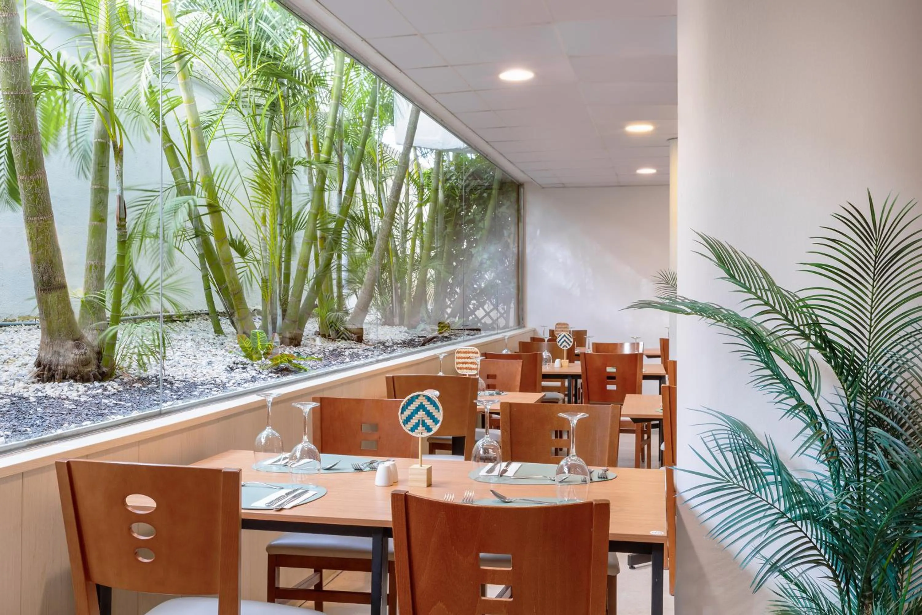 Restaurant/places to eat in Aluasun Lago Rojo - Adults recommended