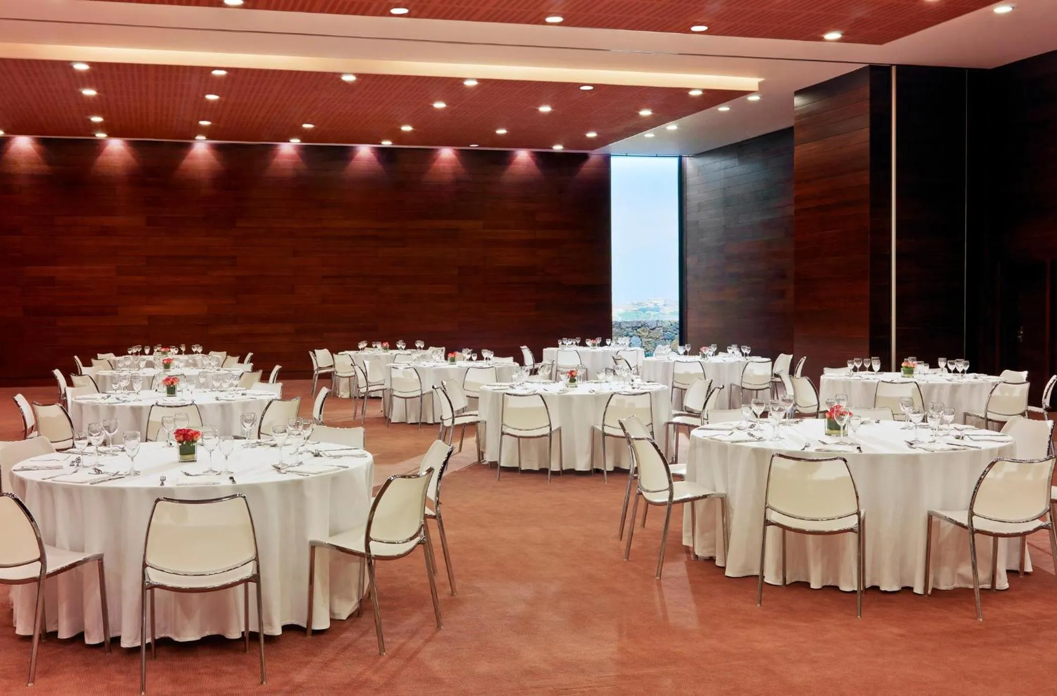 Meeting/conference room in Salobre Hotel Resort & Serenity