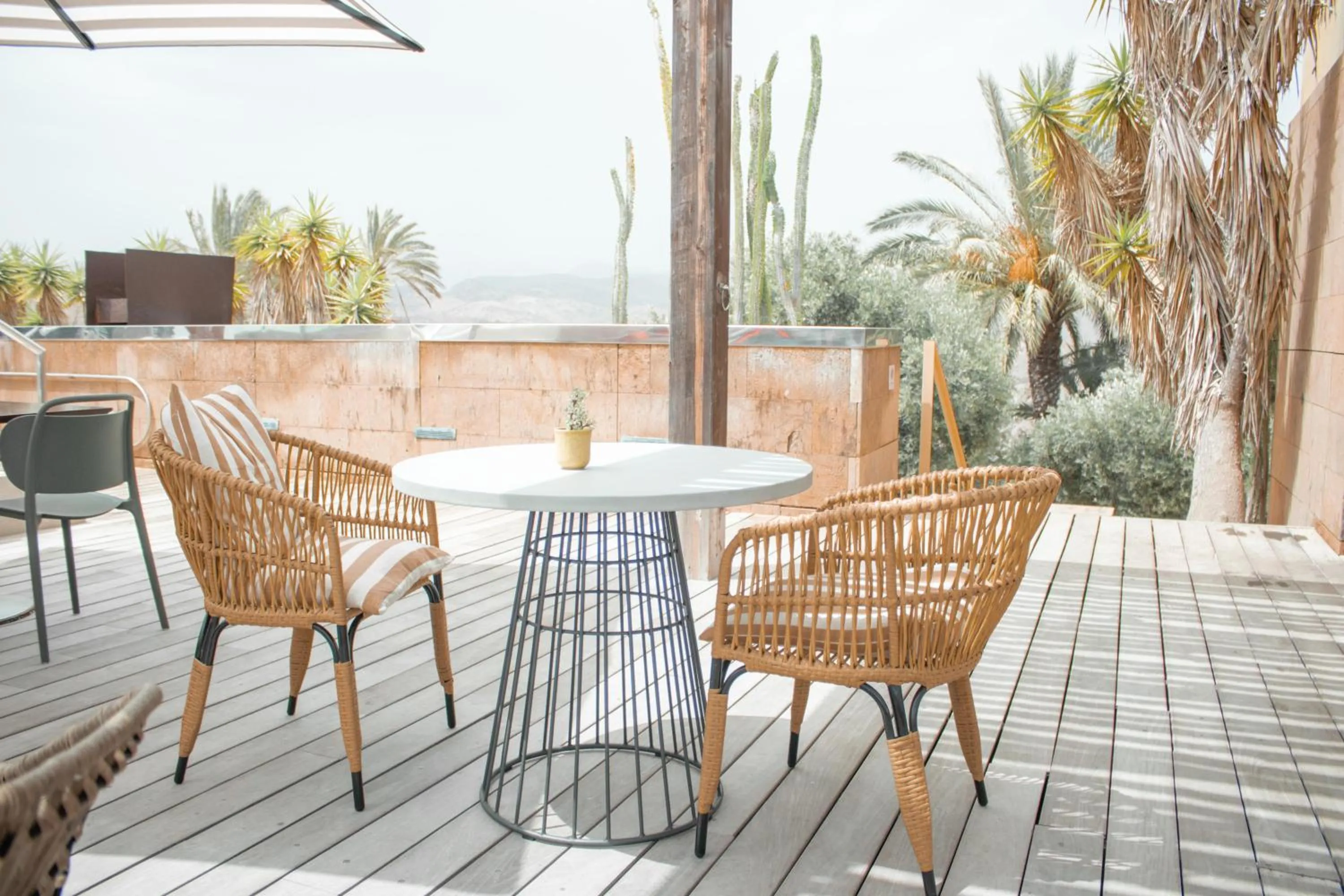 Restaurant/places to eat in Salobre Hotel Resort & Serenity