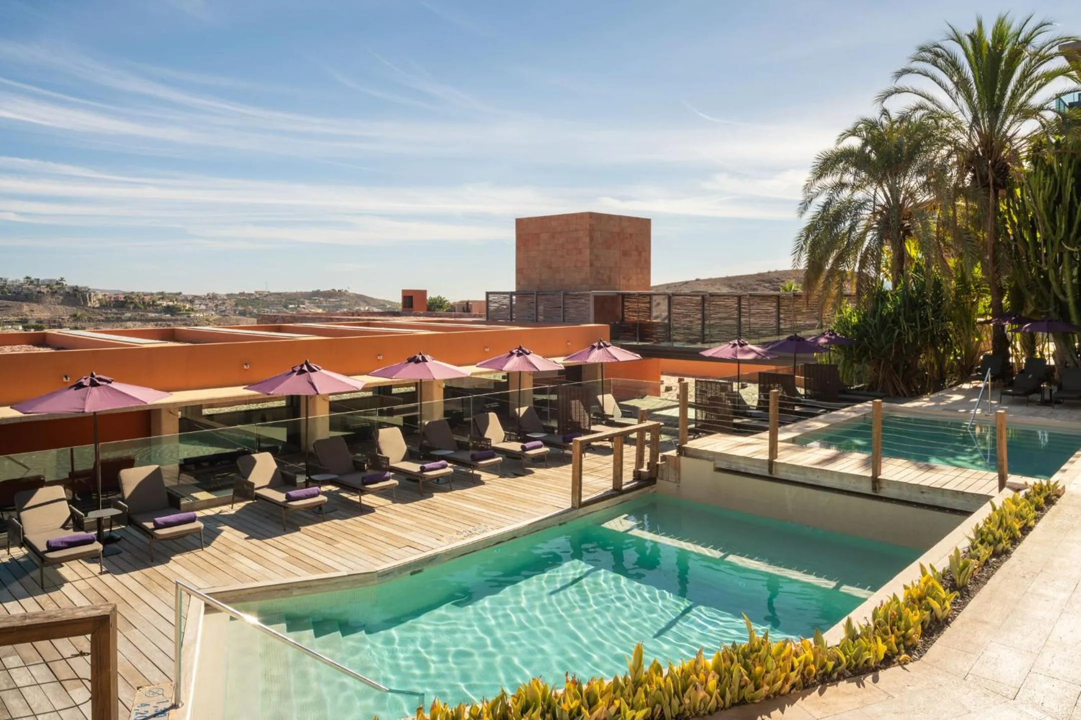 Swimming pool in Salobre Hotel Resort & Serenity