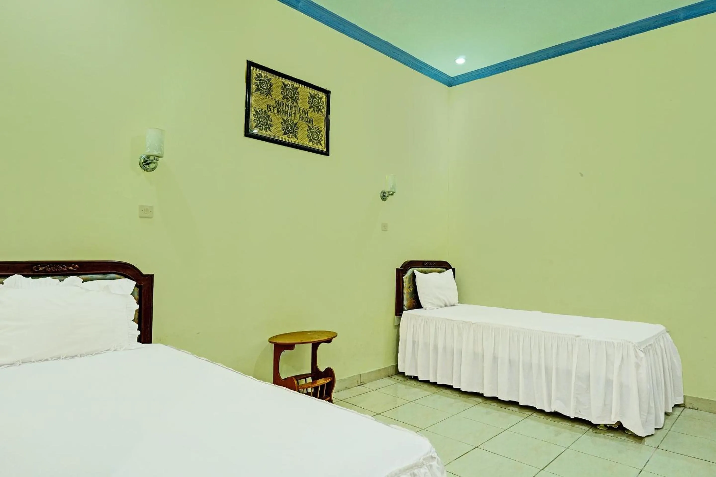 Bedroom, Bed in OYO 91973 Green Hotel Near Polsek Sabangau