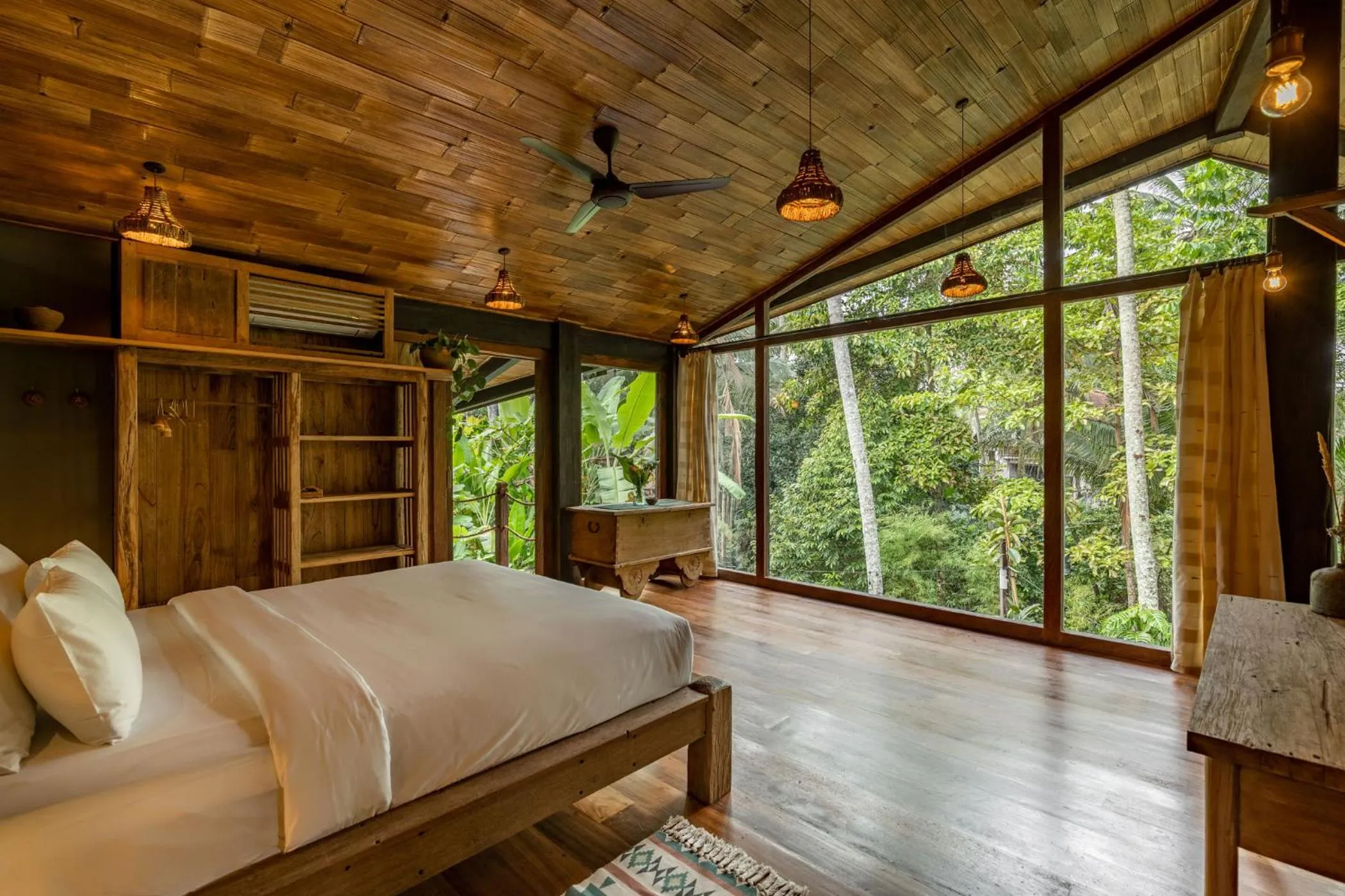 Bed in Casa Pohon Ubud