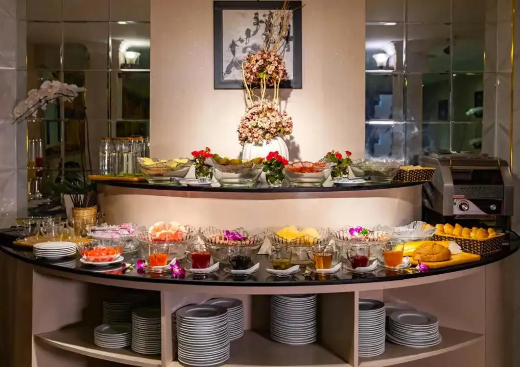 Restaurant/places to eat in Hanoi Memory Premier Hotel & Spa