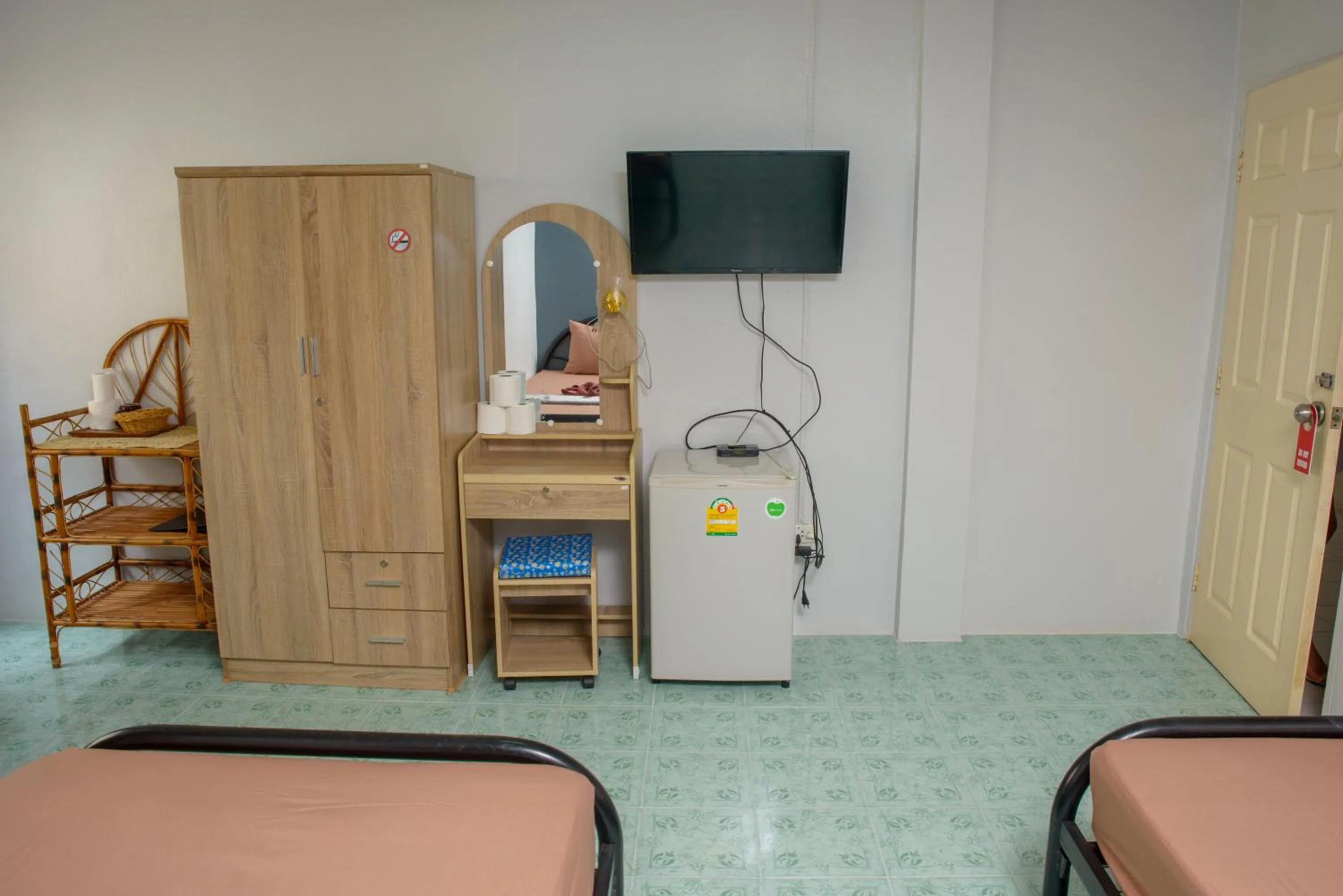 TV and multimedia in 2 Vikings Guesthouse