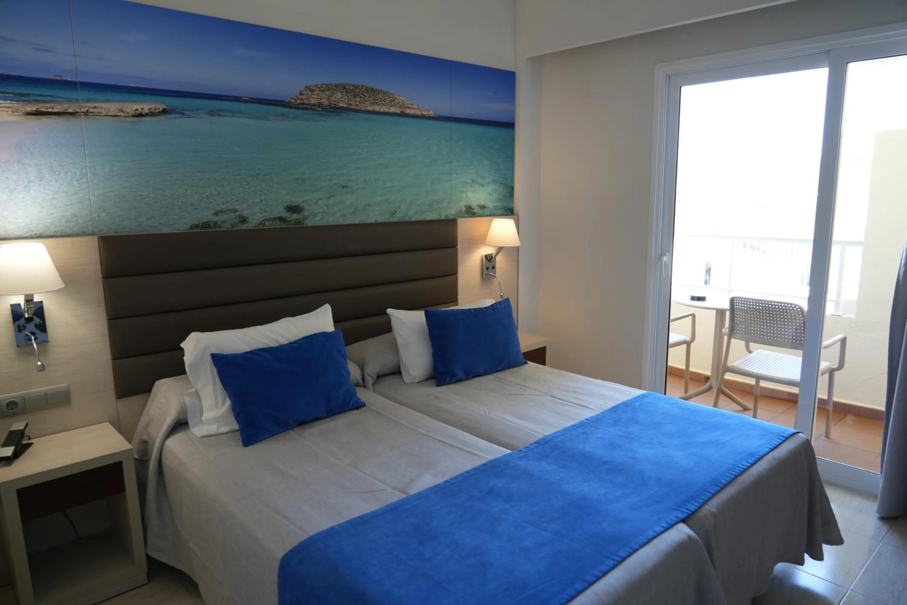 Bed in Invisa Ereso All Inclusive