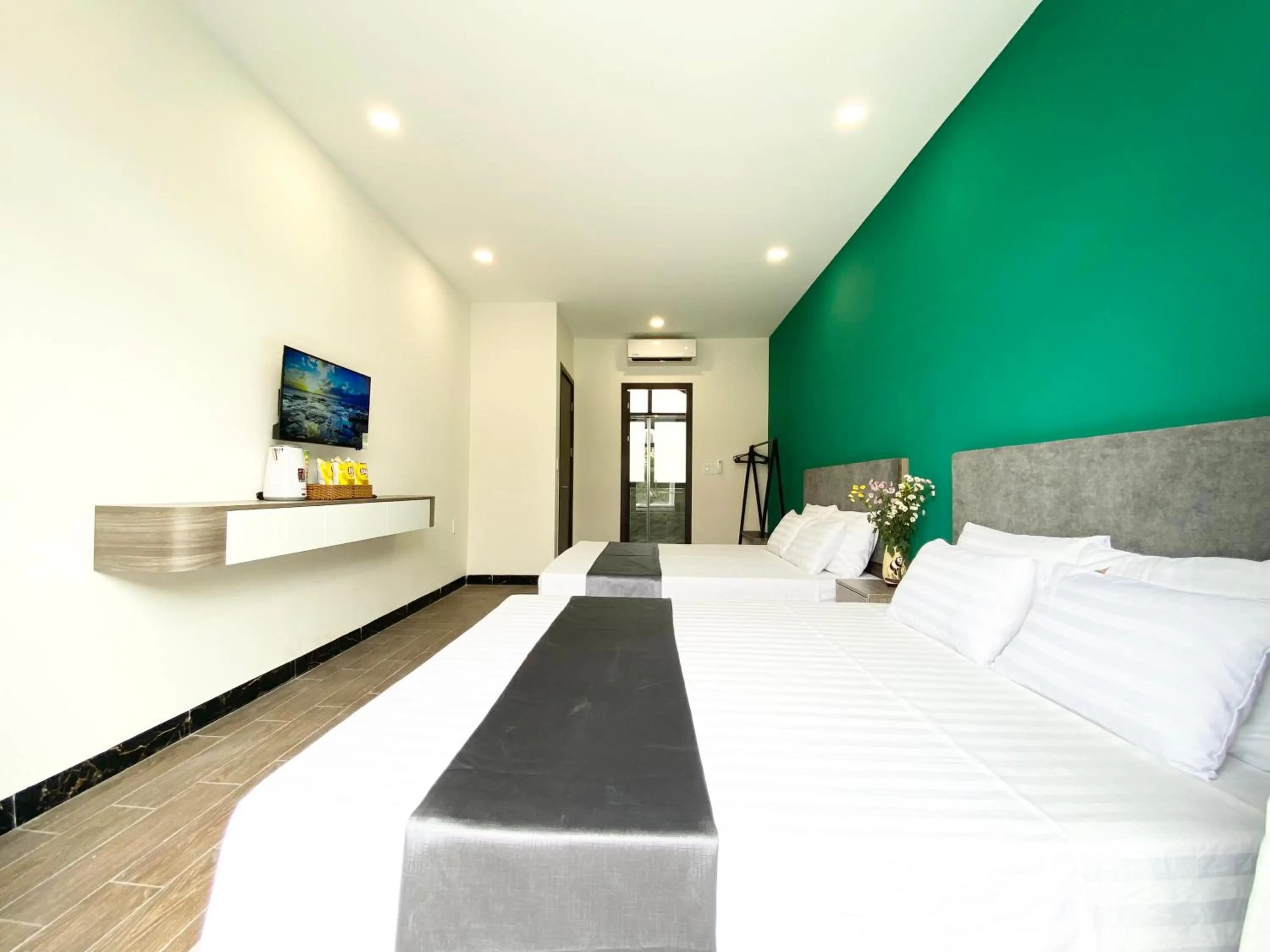 Bed in Elpis Hotel Phu Quoc