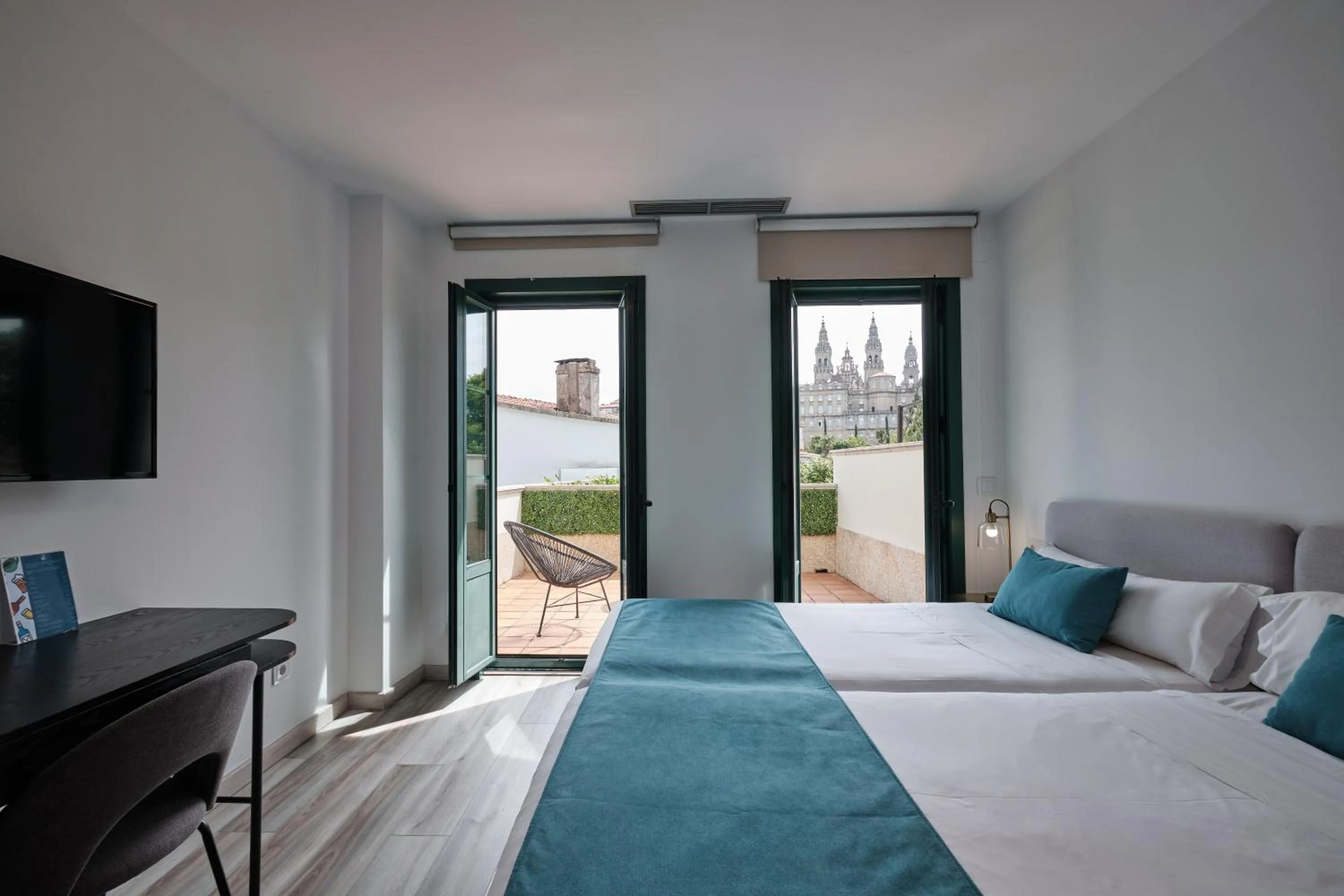 Photo of the whole room, Bed in Hotel Pombal Rooms