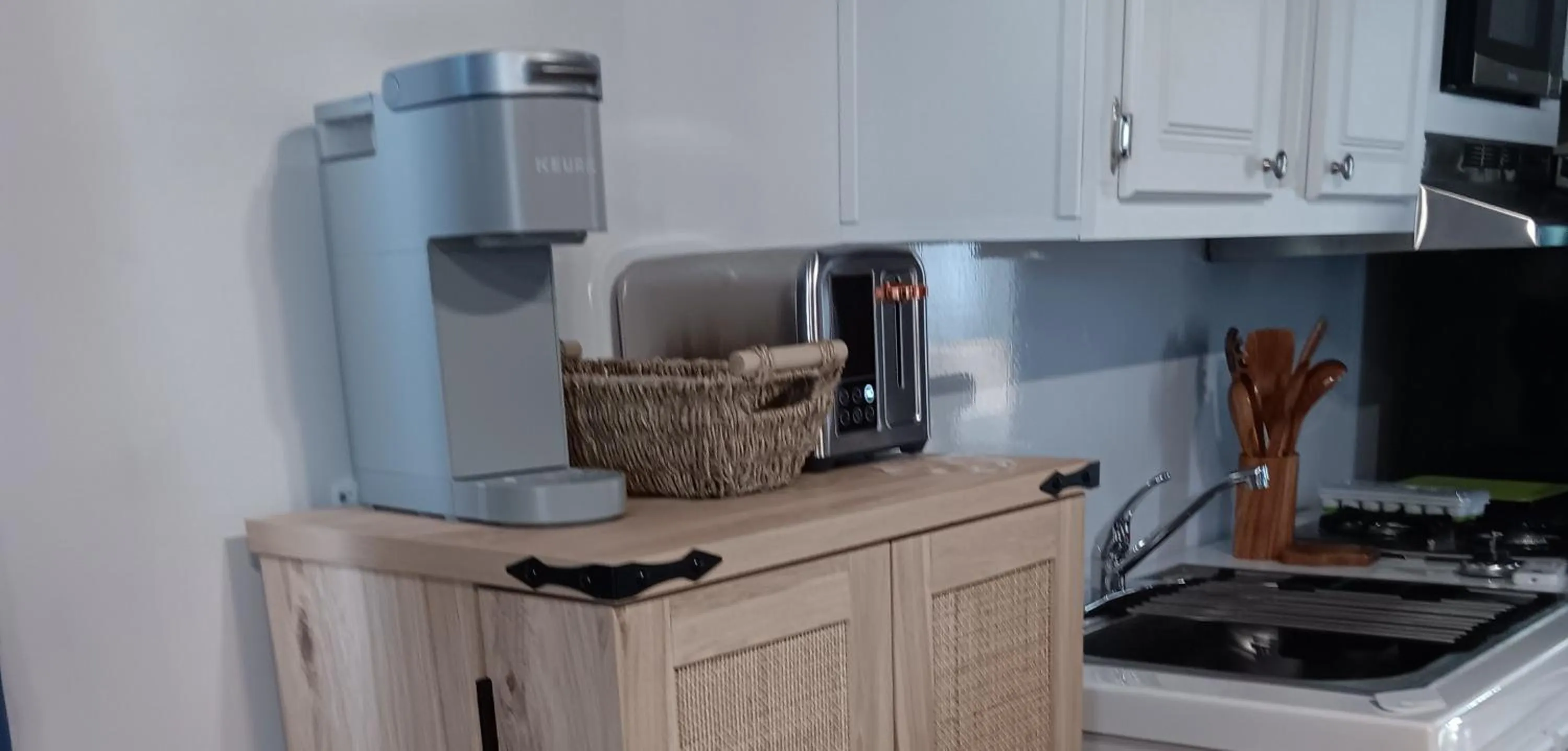 Kitchen or kitchenette in Aqua Lodges At Hurricane Hole Marina