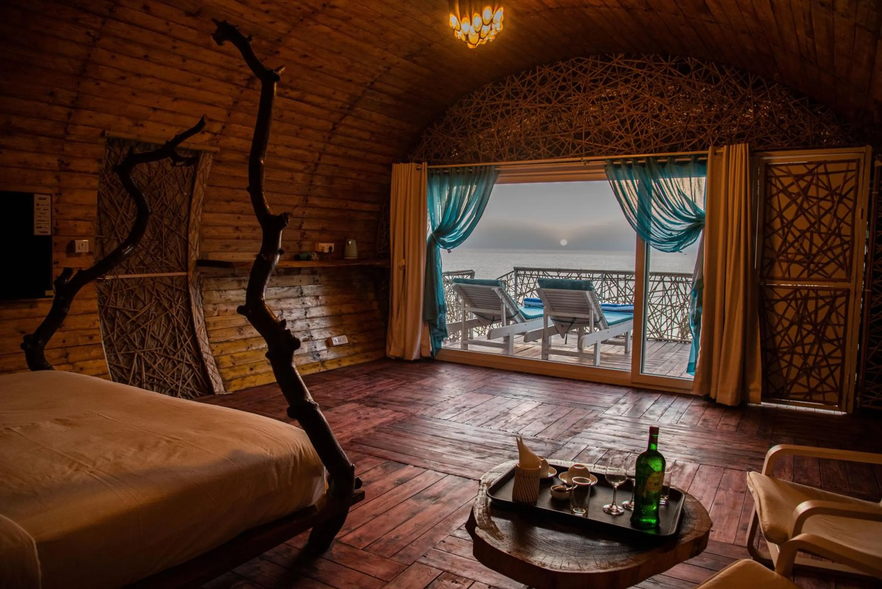 Property building in Obrigado by Craftels