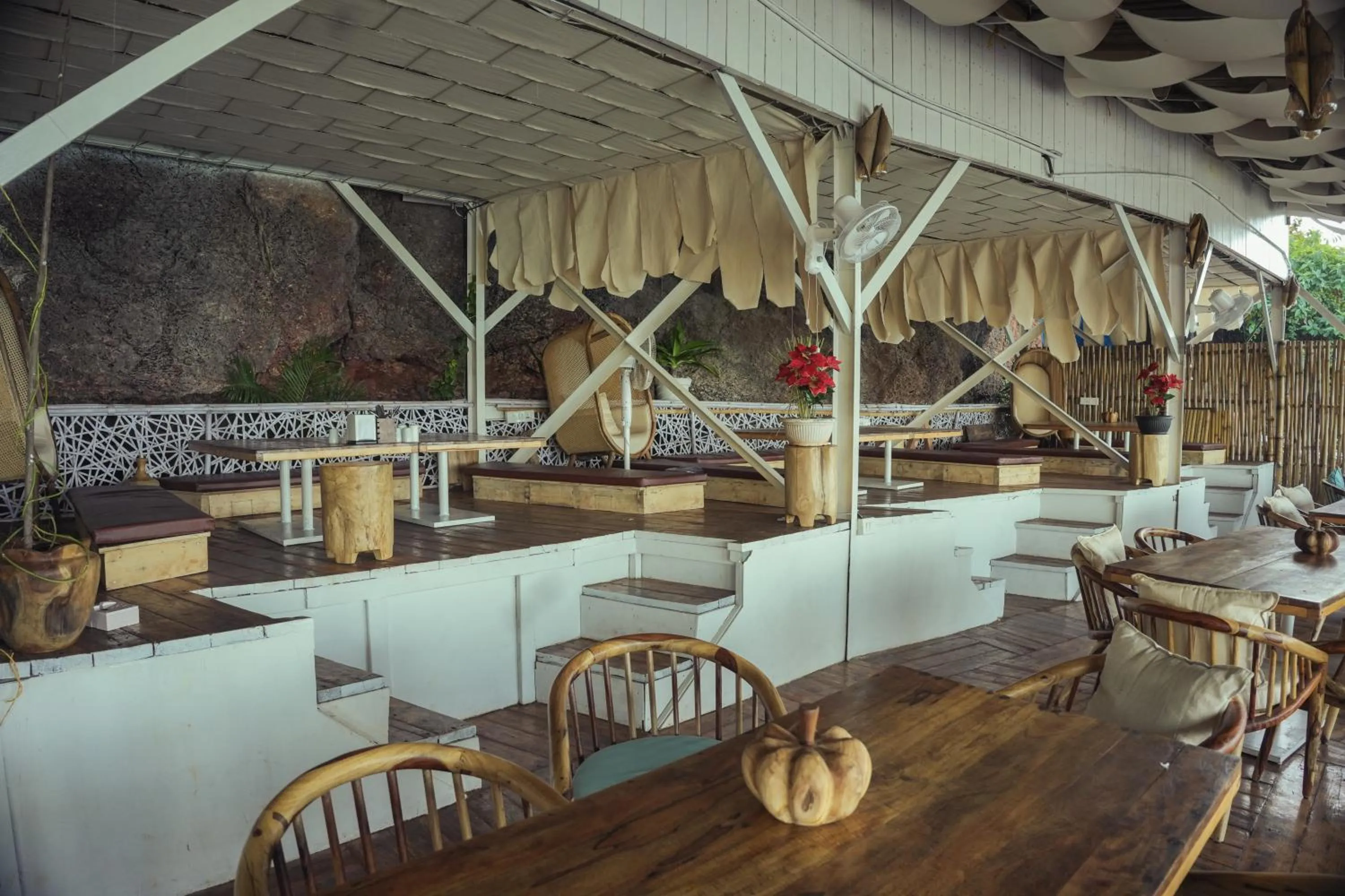 Restaurant/places to eat in Obrigado by Craftels