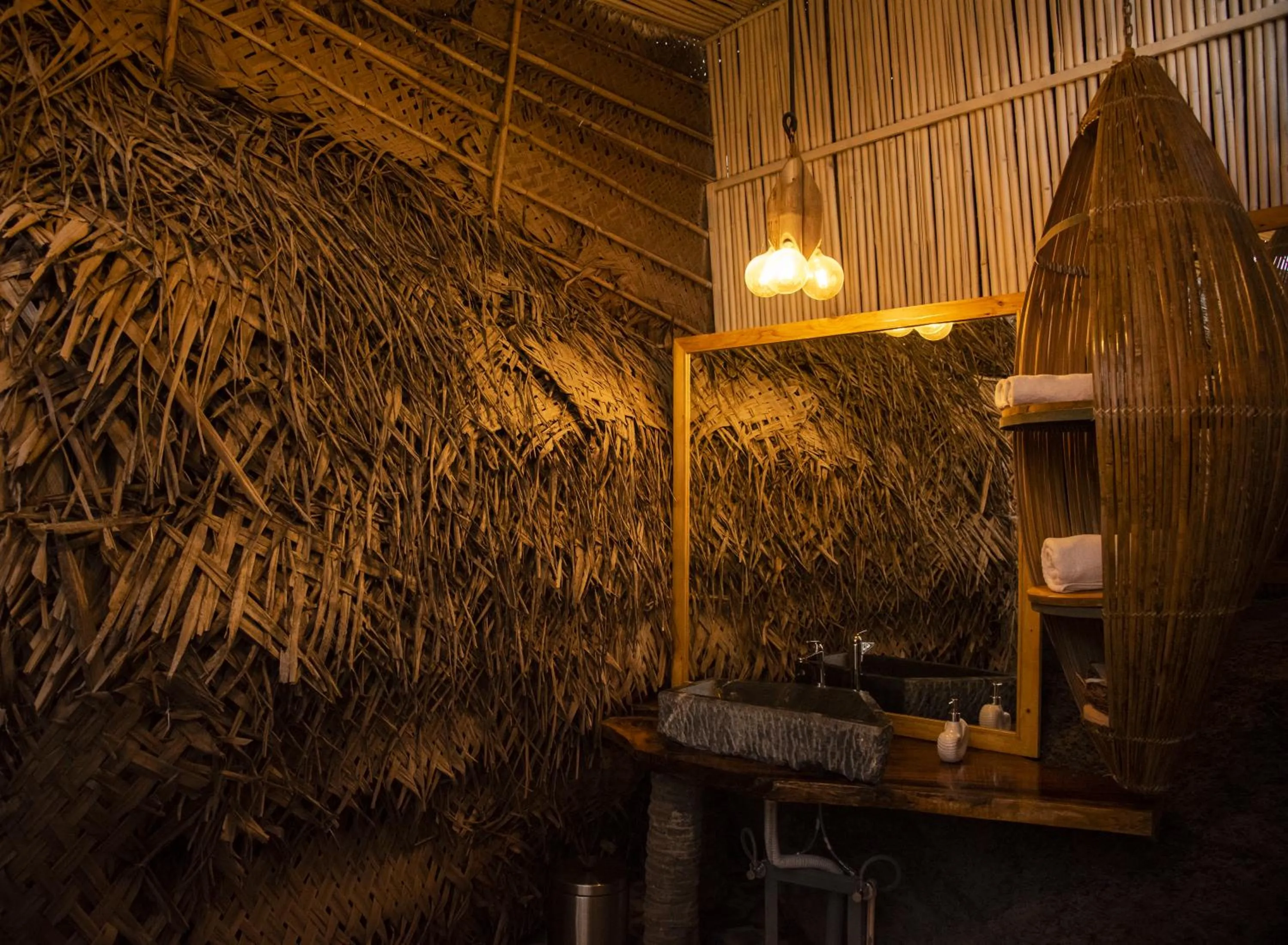 Bathroom in Obrigado by Craftels