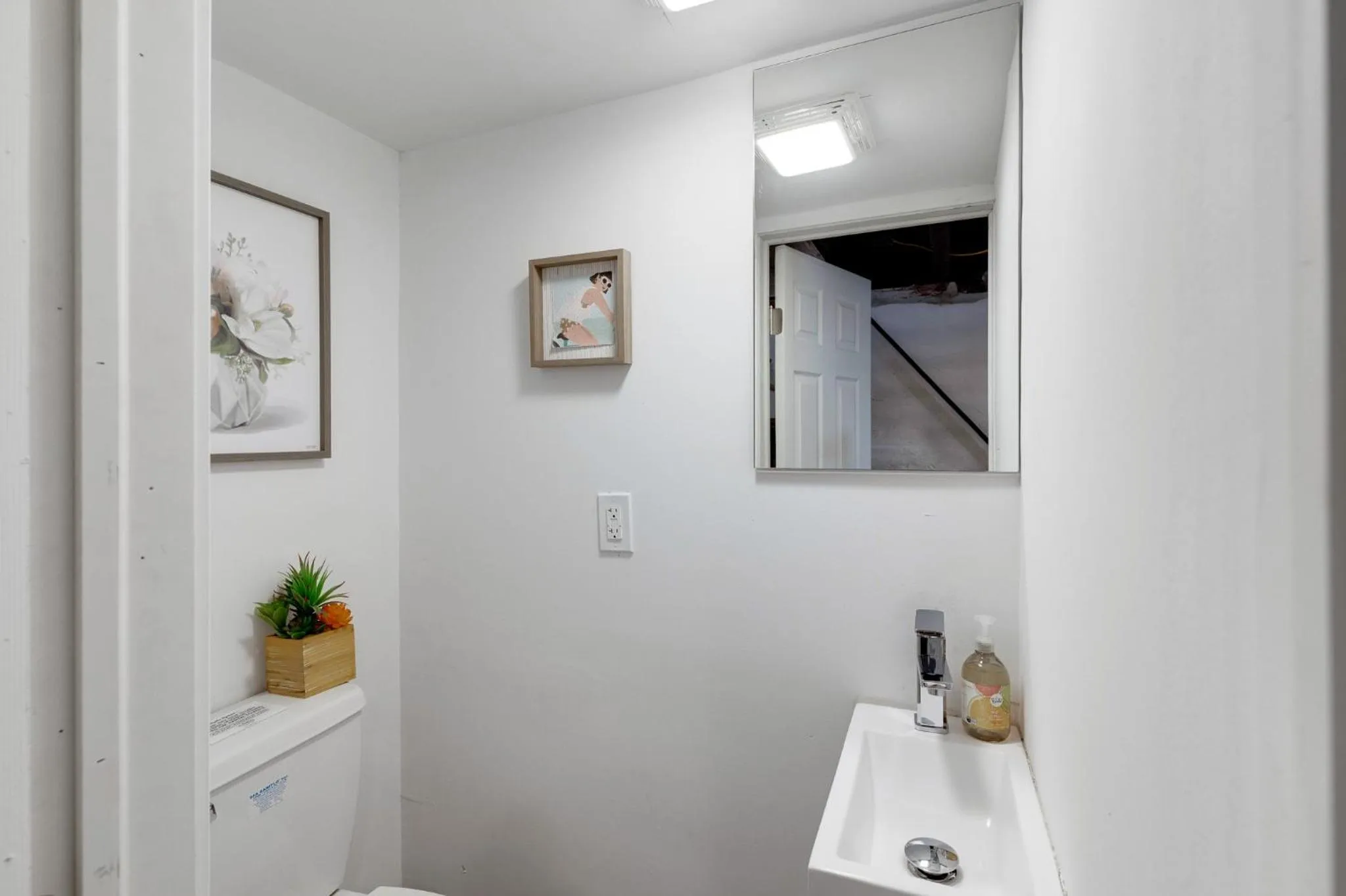 Toilet in Kid-Friendly Fishtown Family Retreat with Game Room