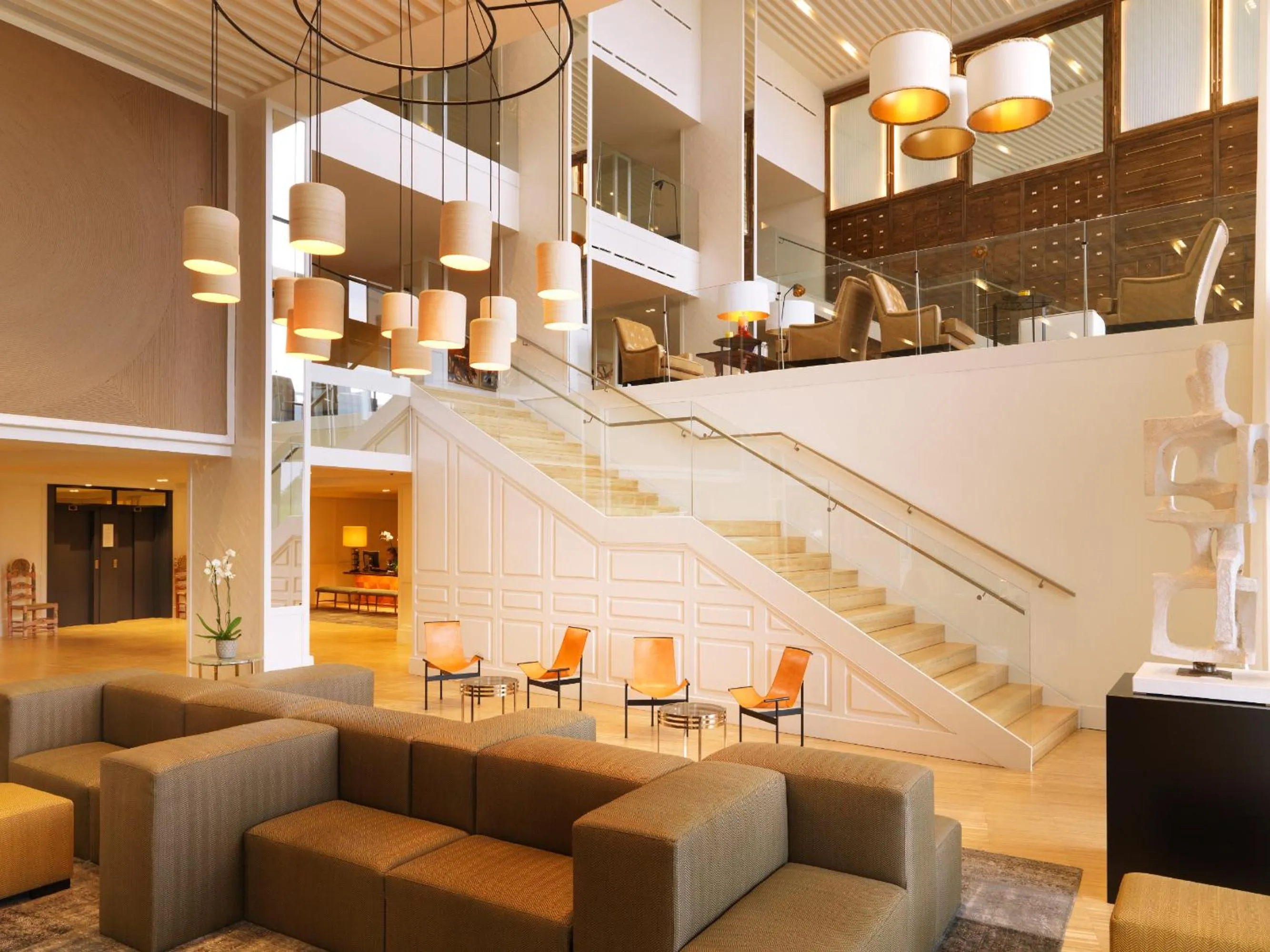 Library in Hotel Camiral - The Leading Hotels of the World