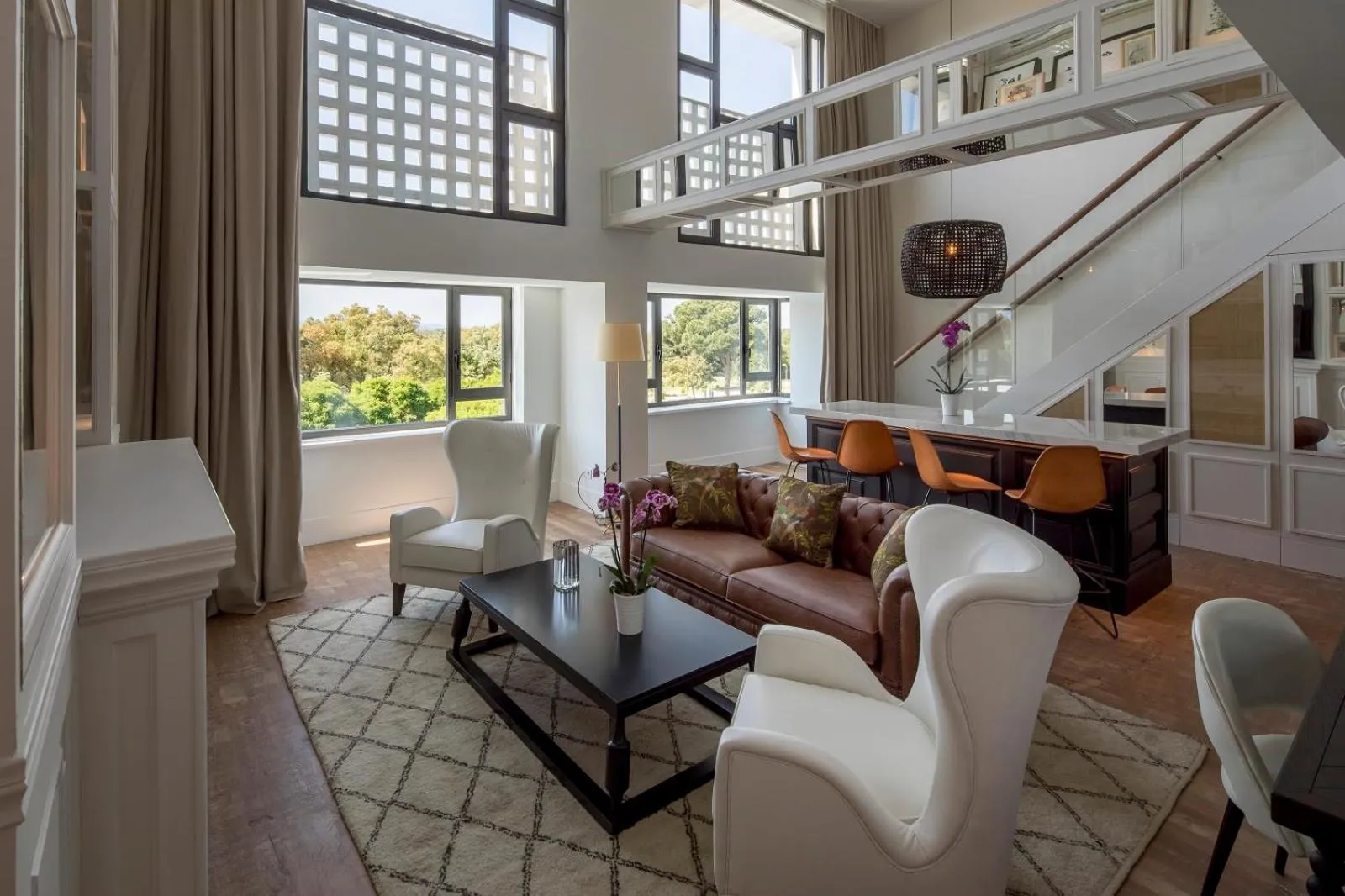 Living room in Hotel Camiral - The Leading Hotels of the World