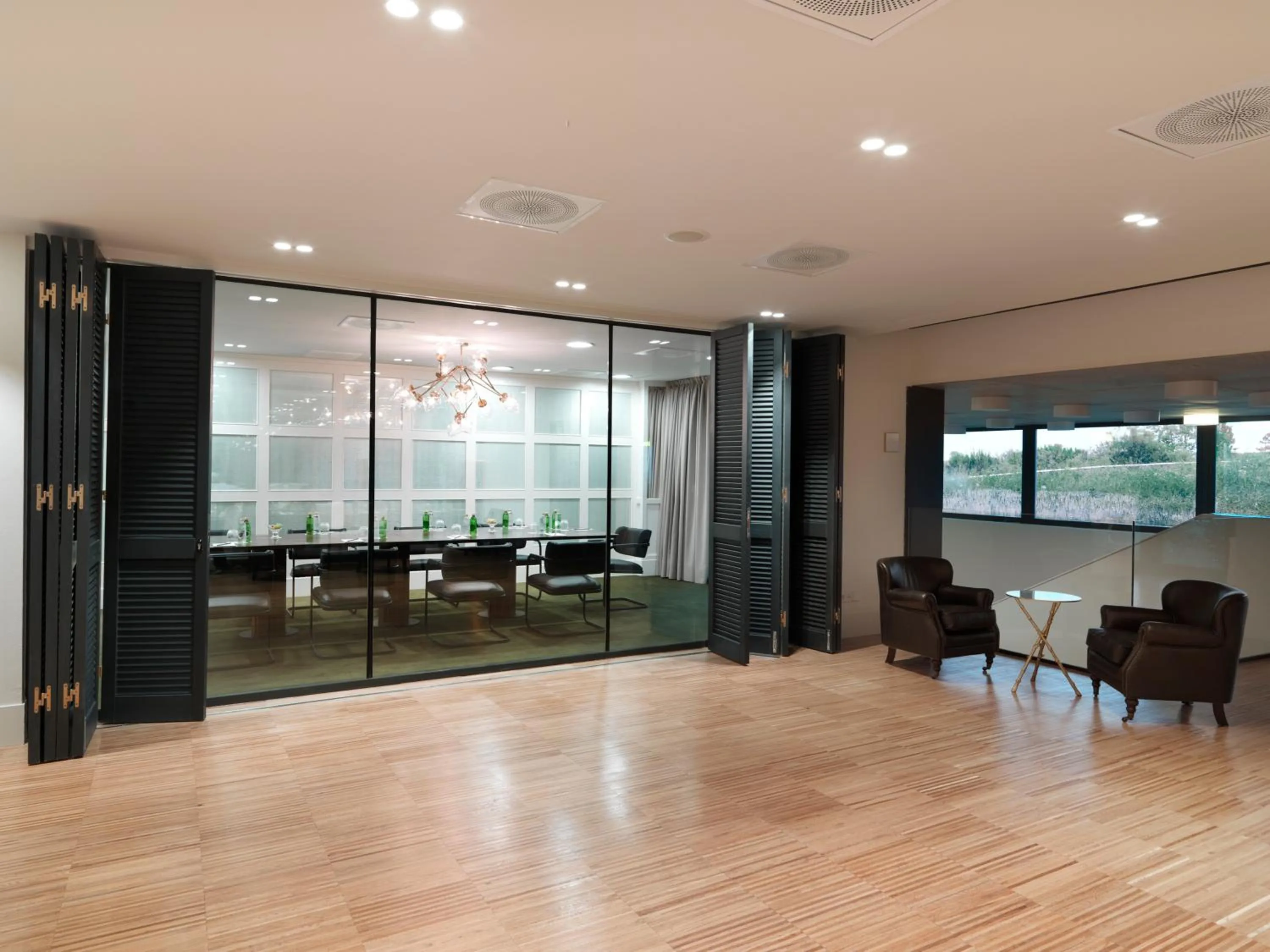 Business facilities in Hotel Camiral - The Leading Hotels of the World