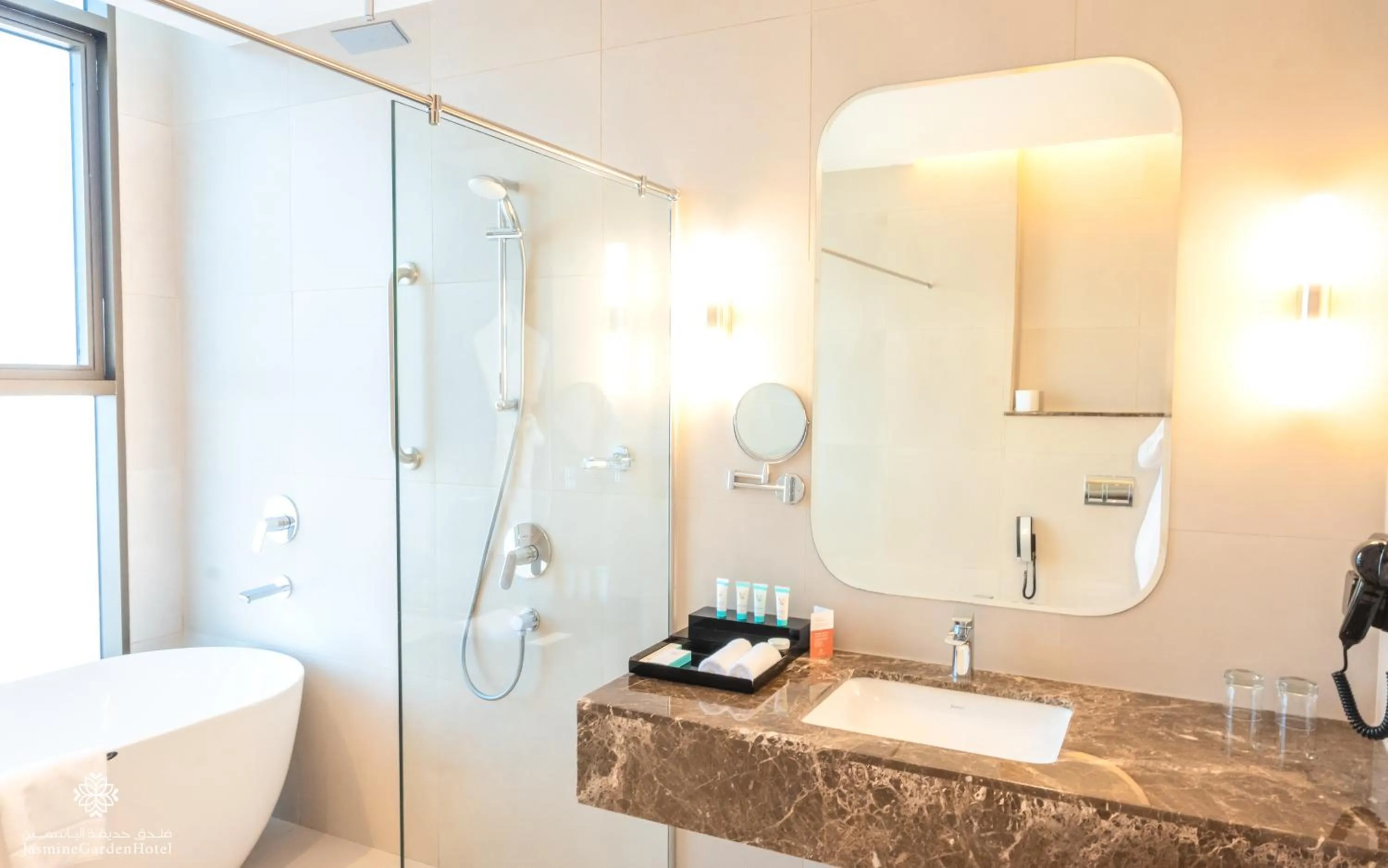 Bathroom in Jasmine Garden Hotel