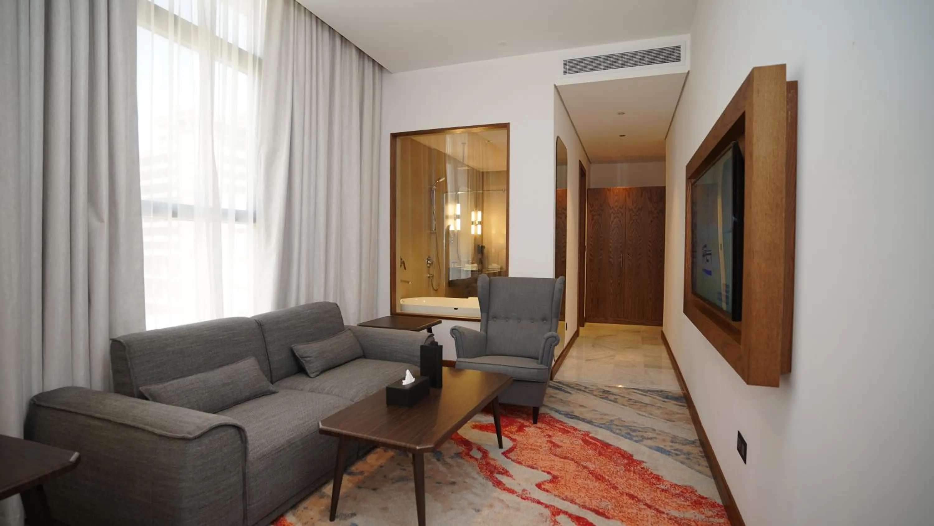 TV and multimedia in Jasmine Garden Hotel