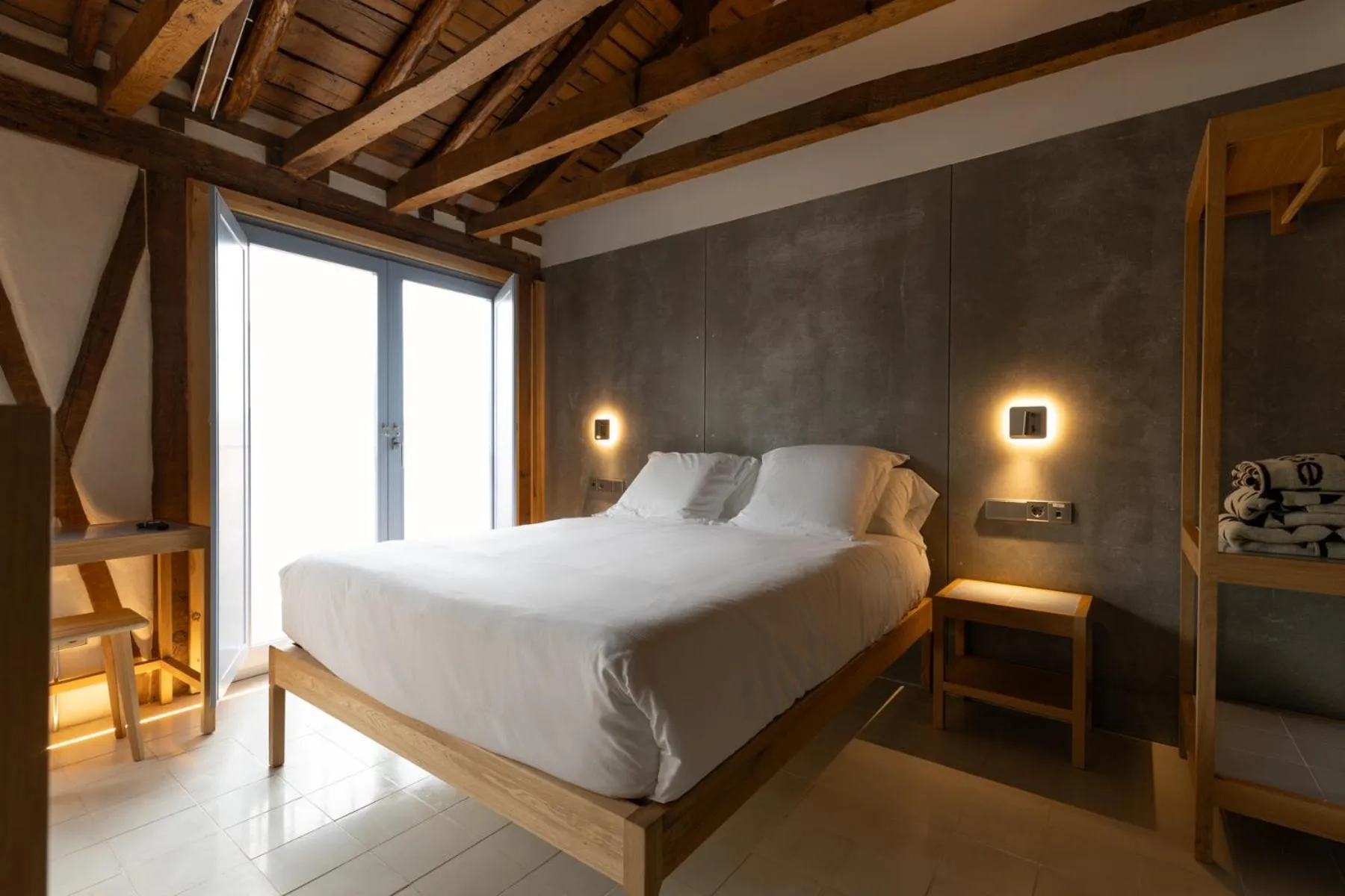 Bed in Hotel Carlos V