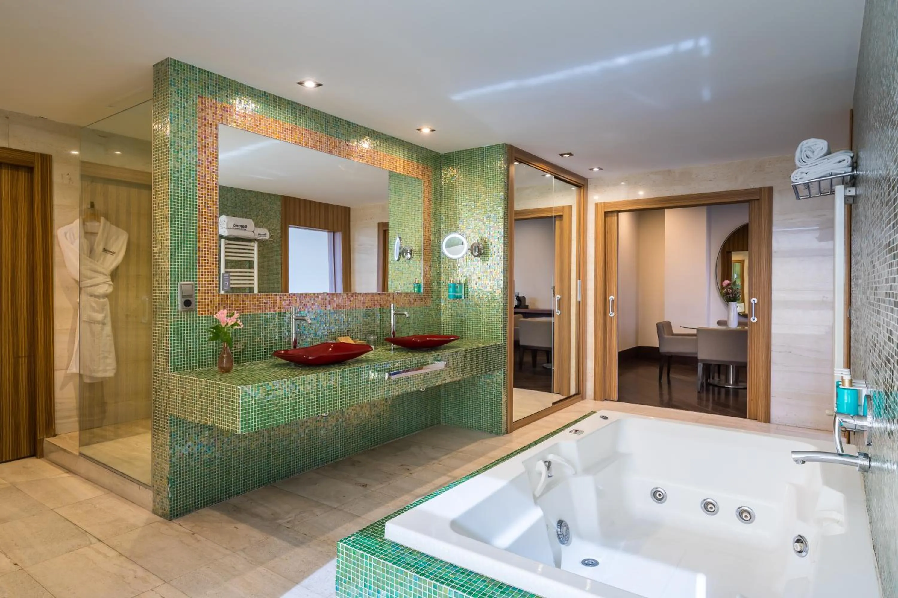 Bathroom, Bed in Barceló Granada Congress