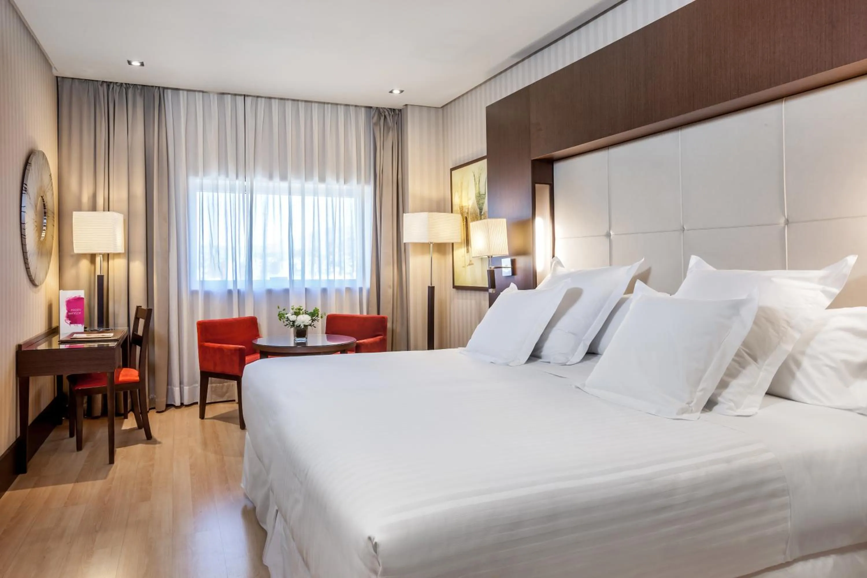 Bed in Barceló Granada Congress