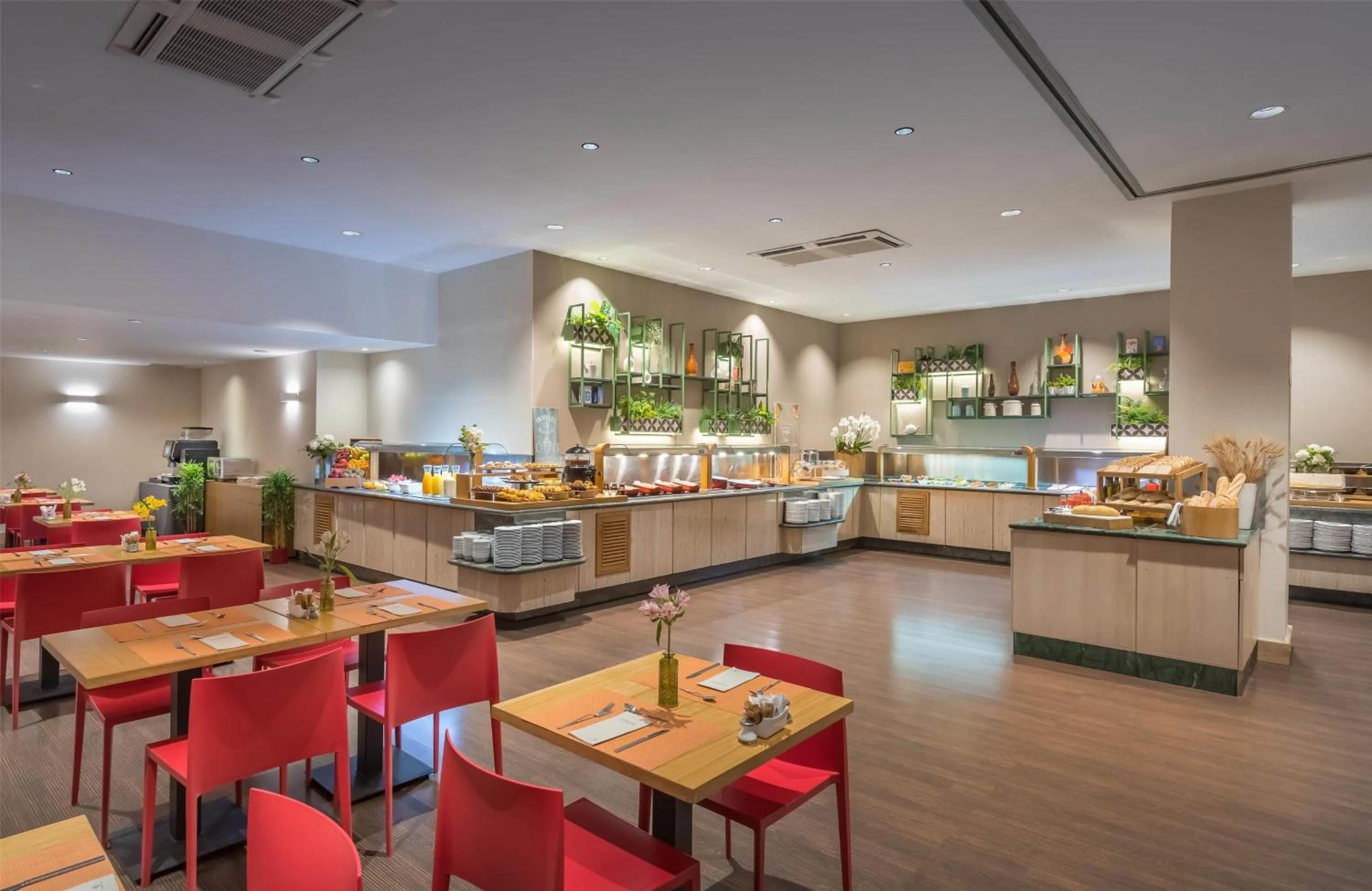 Breakfast in Occidental Granada