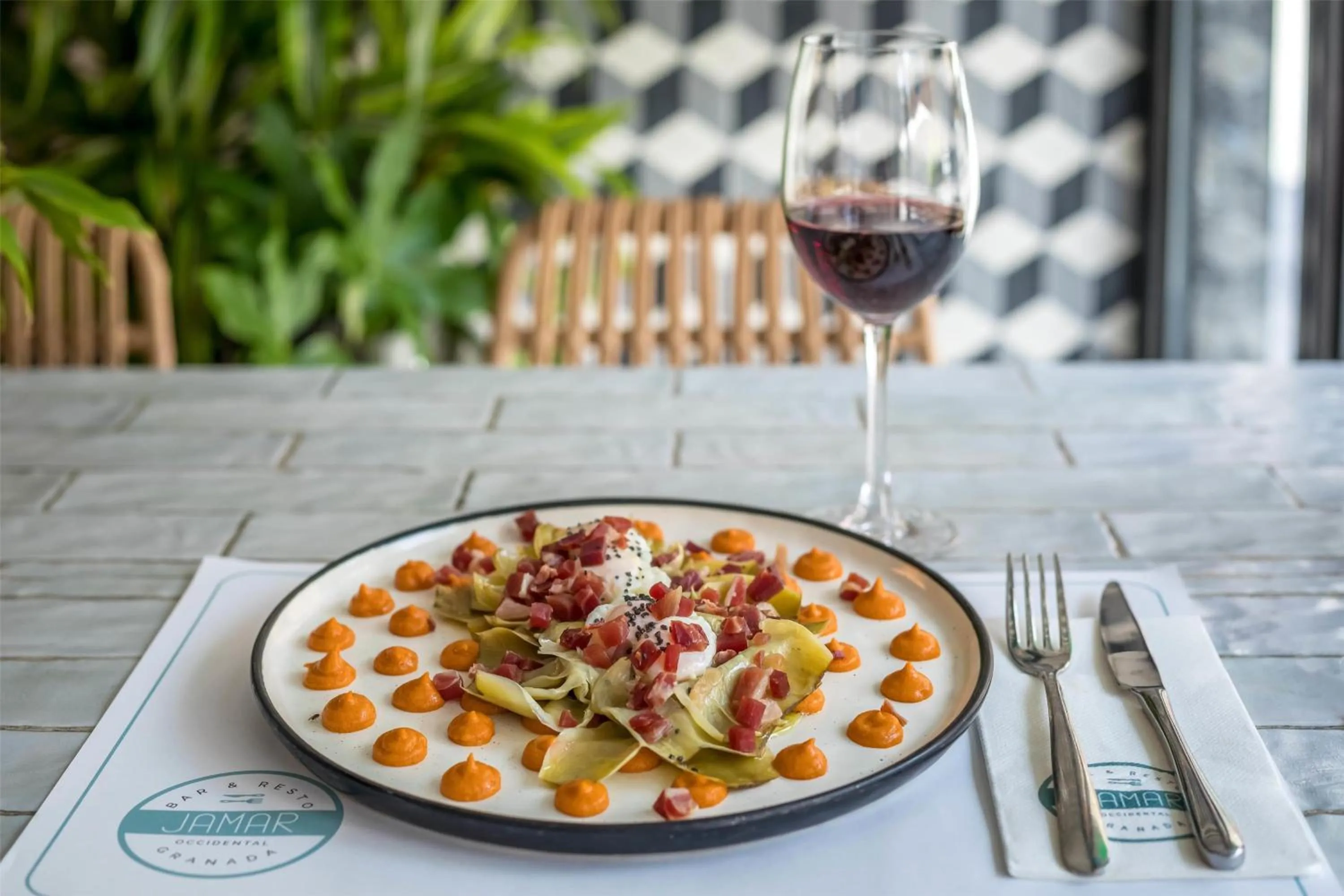 Lounge or bar in Occidental Granada