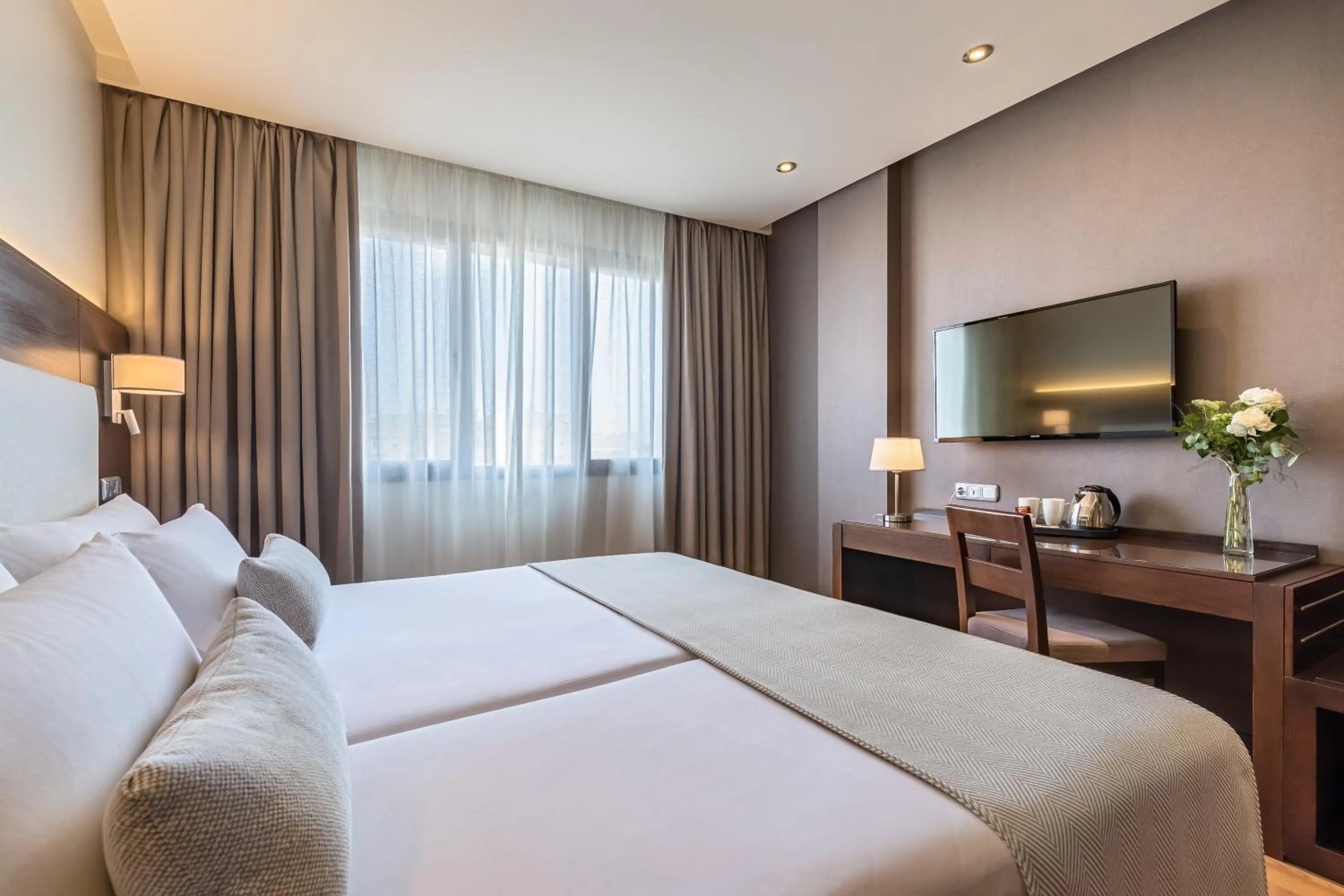 Bed in Occidental Granada