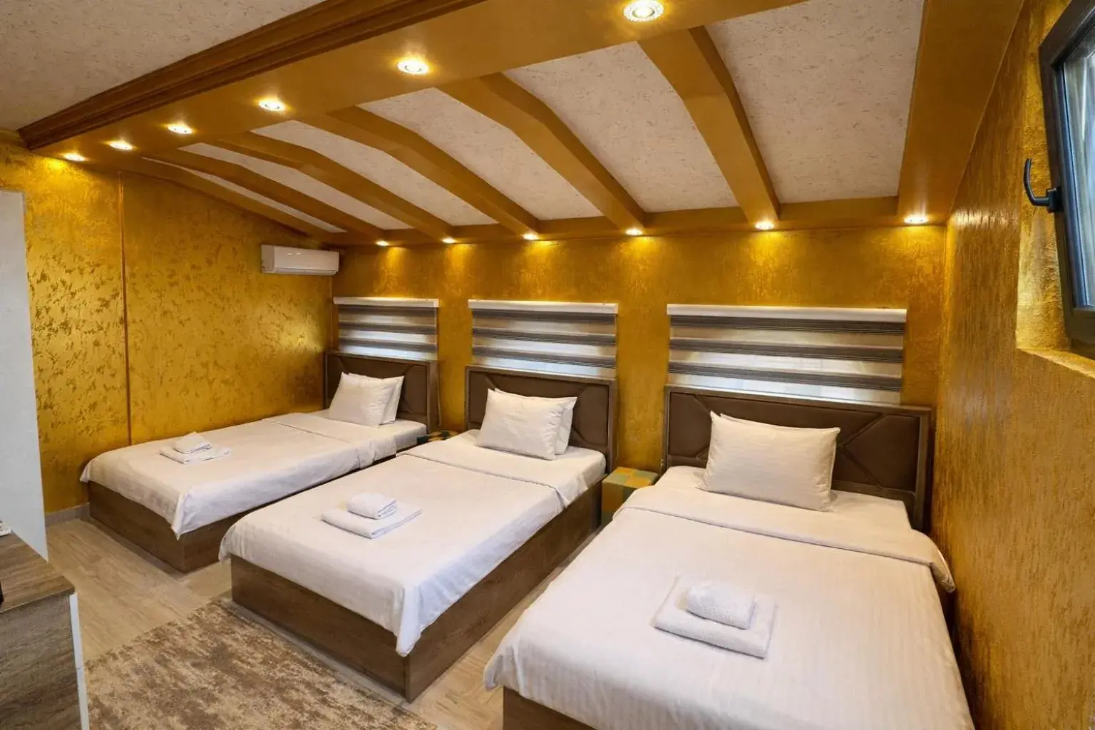 Superior Double or Twin Room in Hotel Premium Superior Double or Twin Room in Hotel Premium