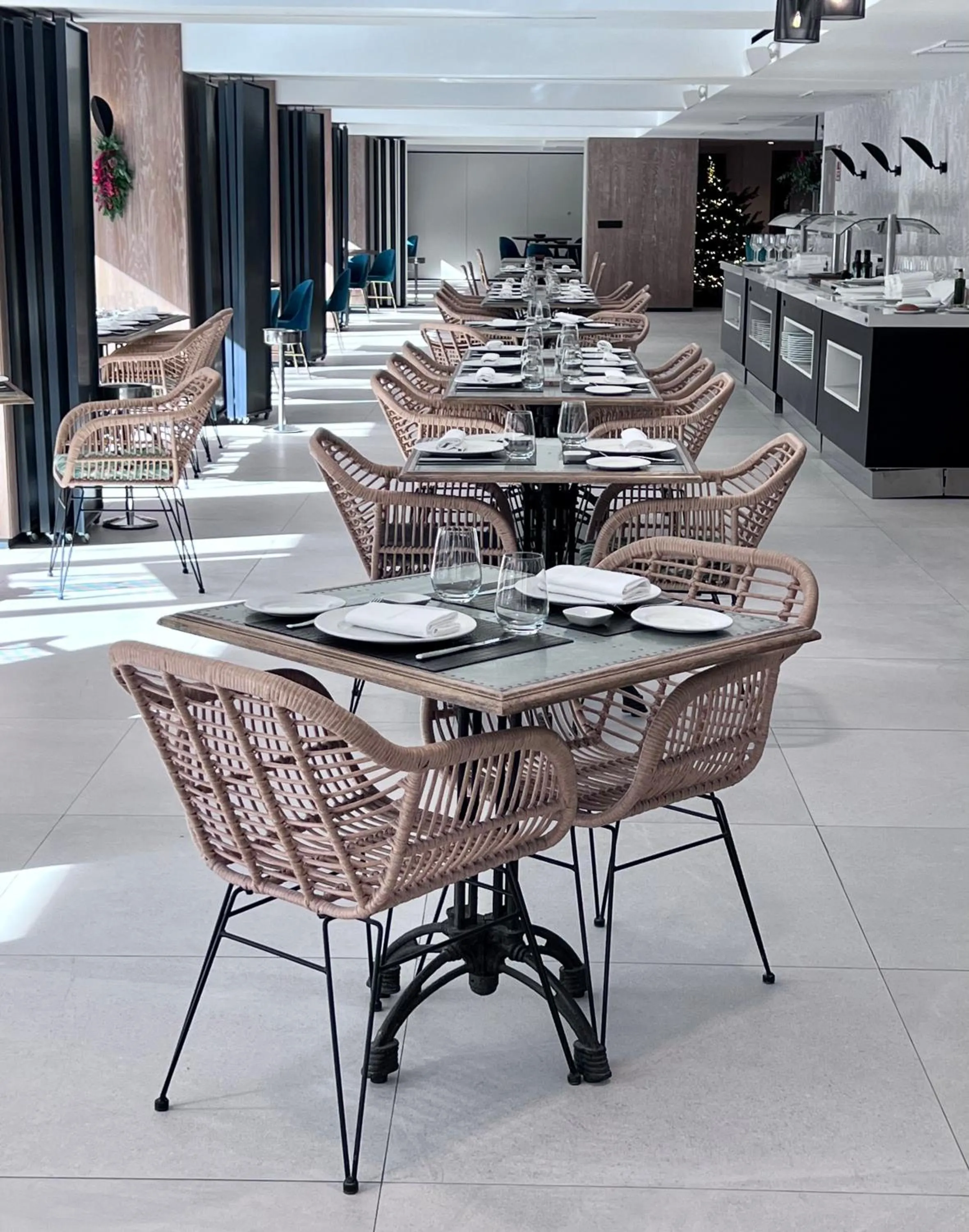 Restaurant/places to eat in Óbal Hotel Marbella