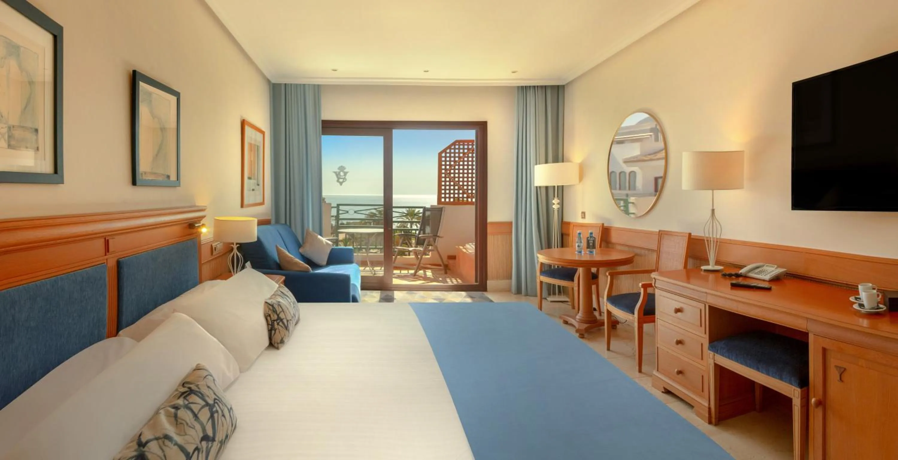 Photo of the whole room, Bed in SH Villa Gadea