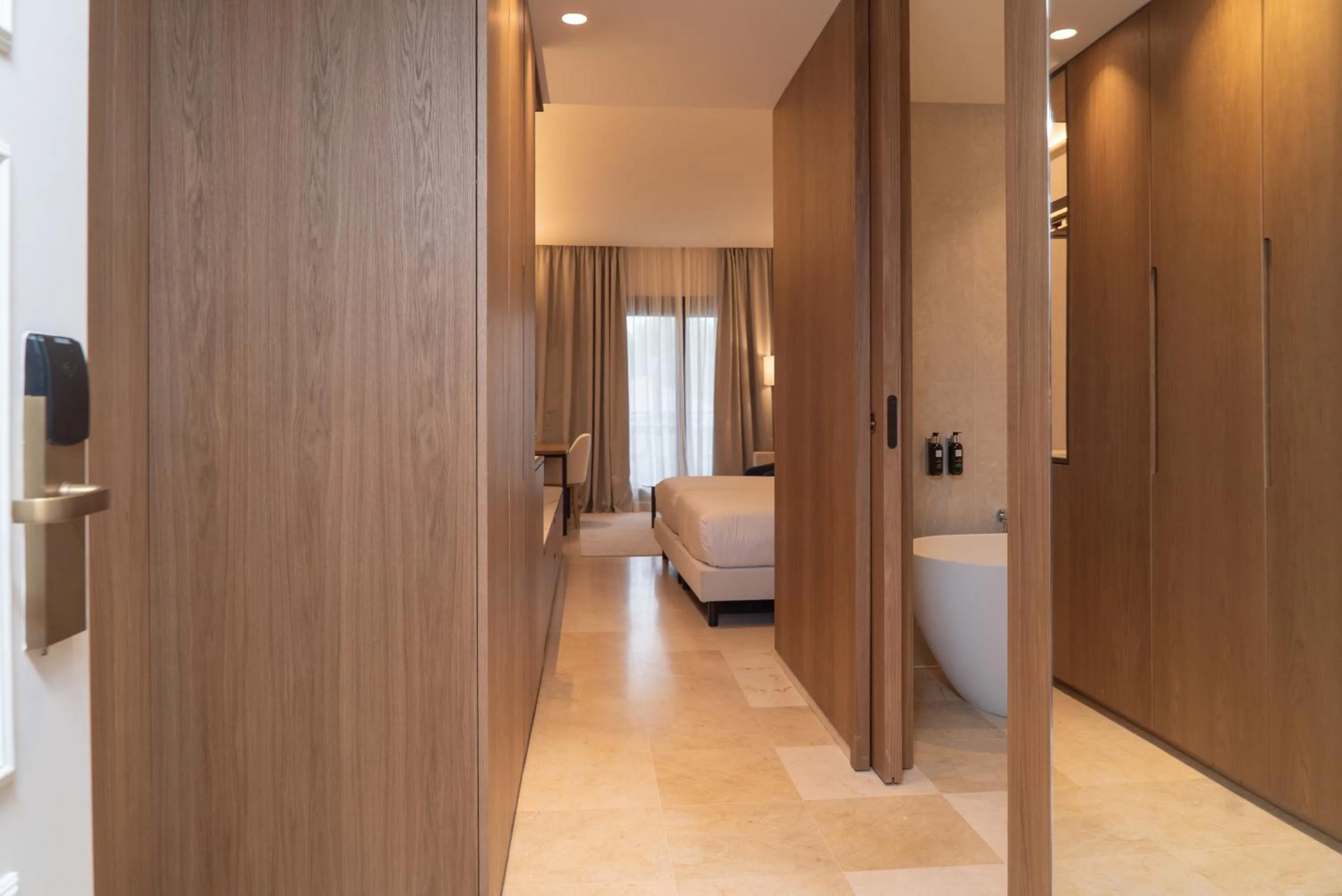 Photo of the whole room in SH Villa Gadea