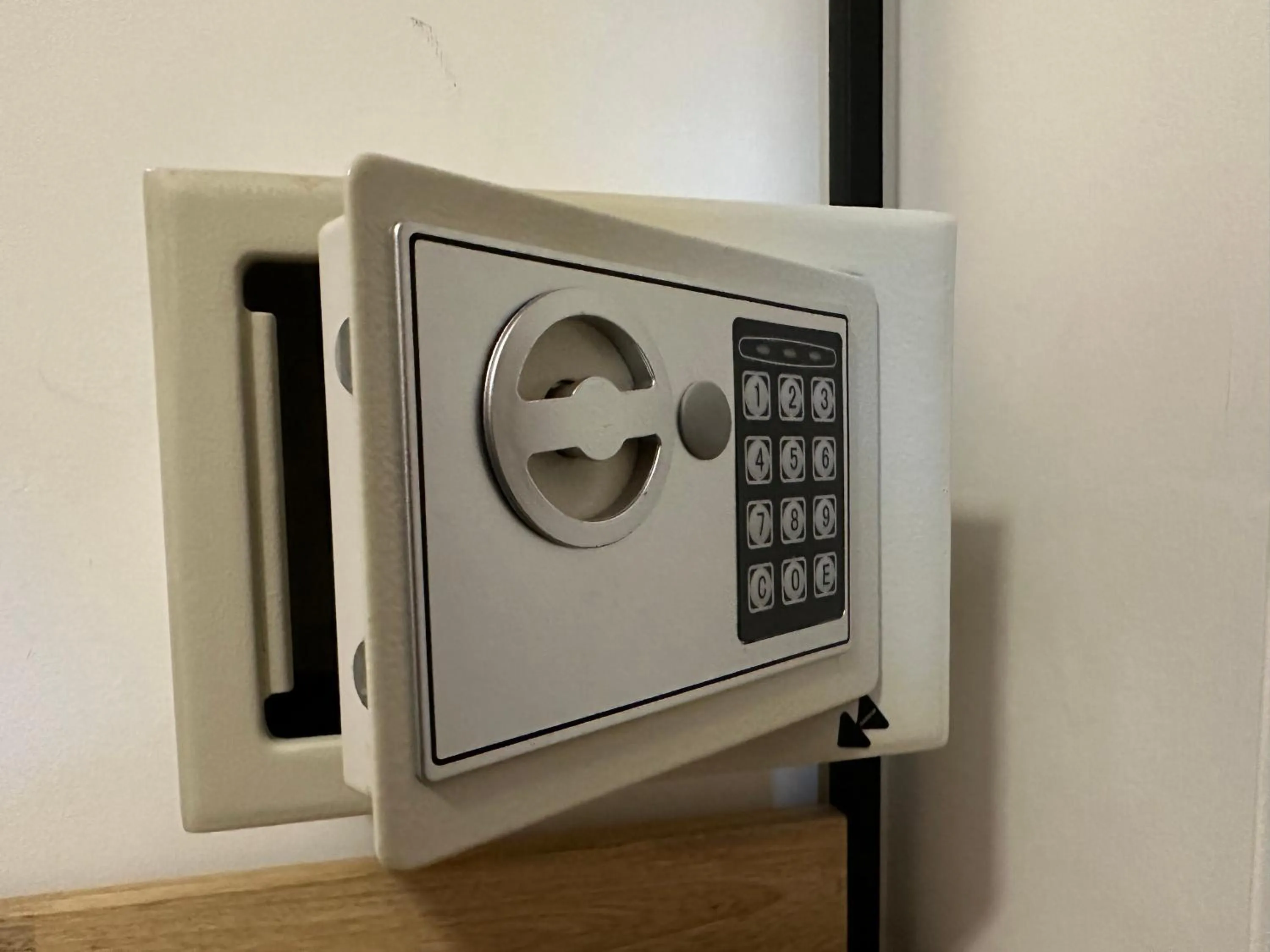 safe in CoLinkHouse Hotel