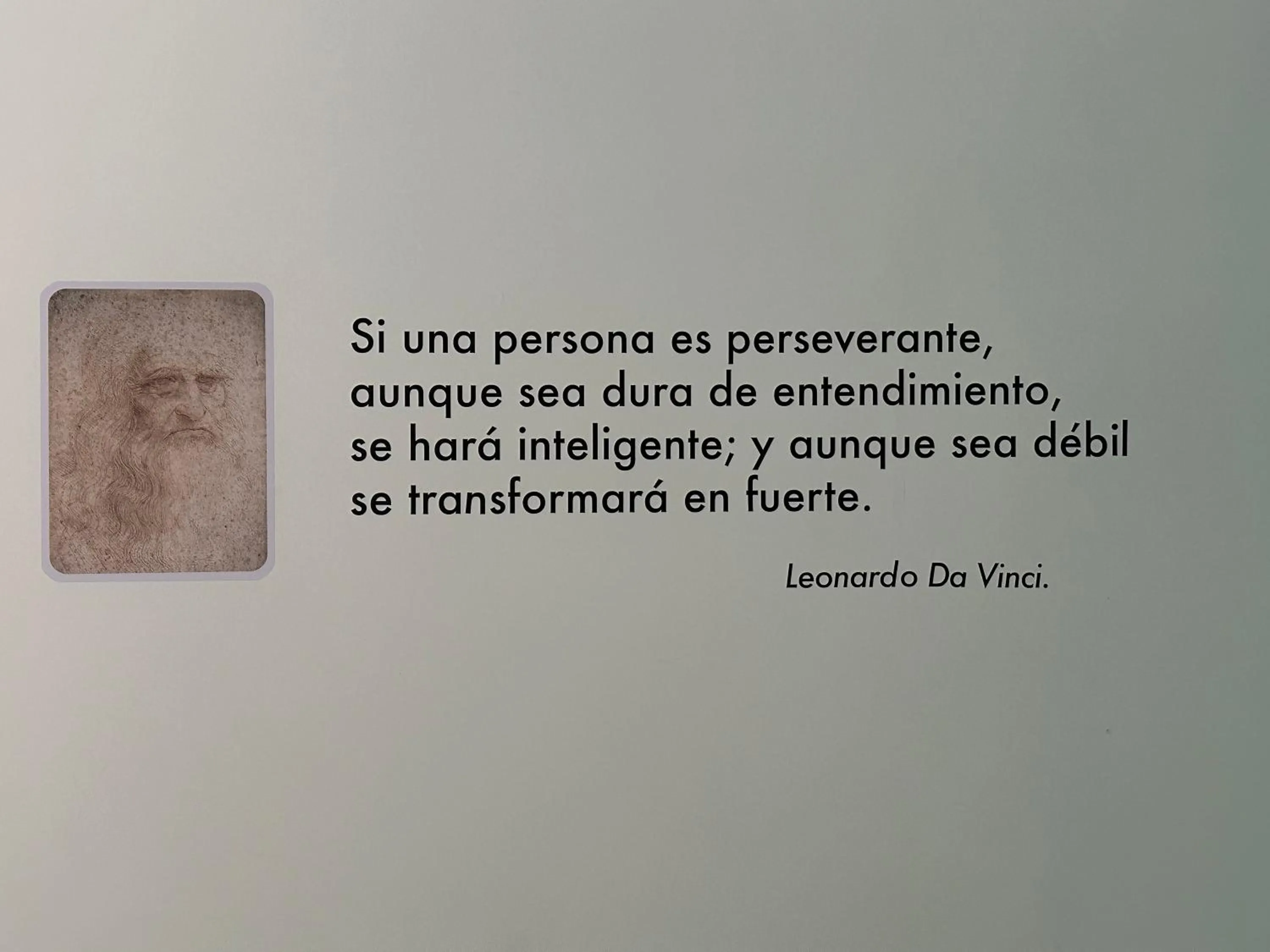 Text overlay in CoLinkHouse Hotel