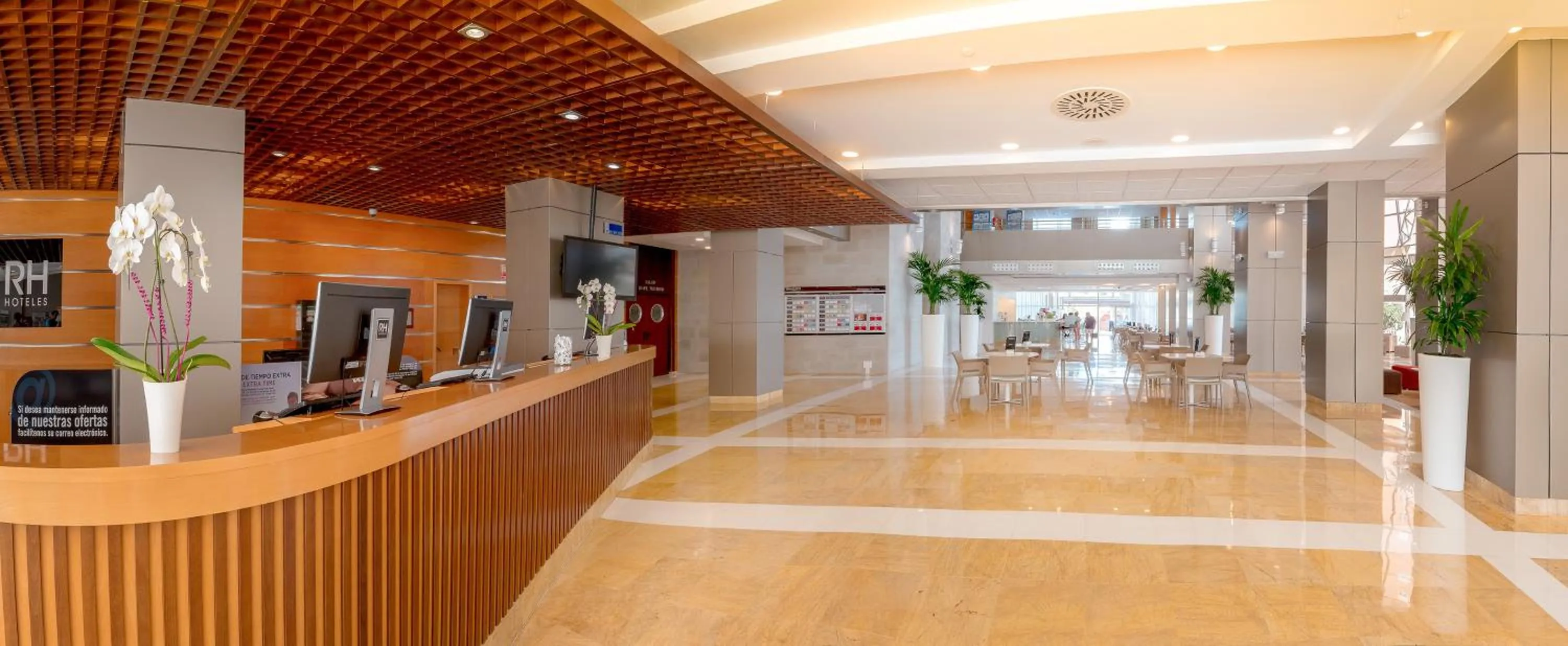 Lobby or reception in Hotel RH Ifach